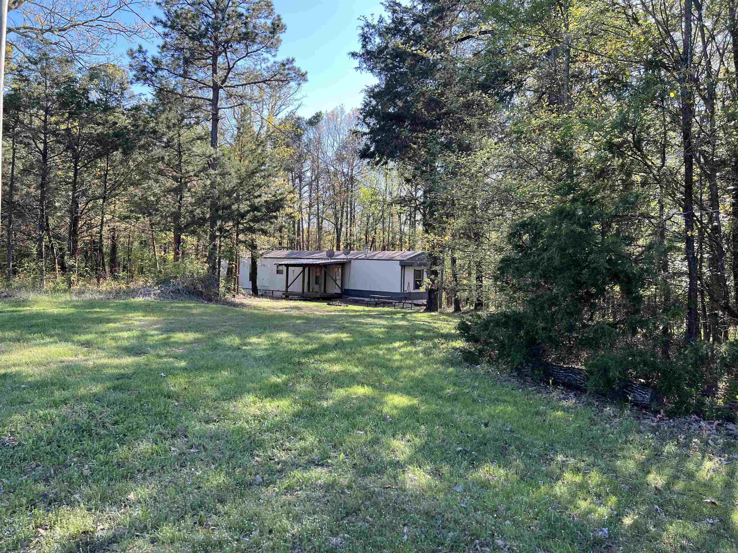 860 Fox Chase  Greers Ferry, AR