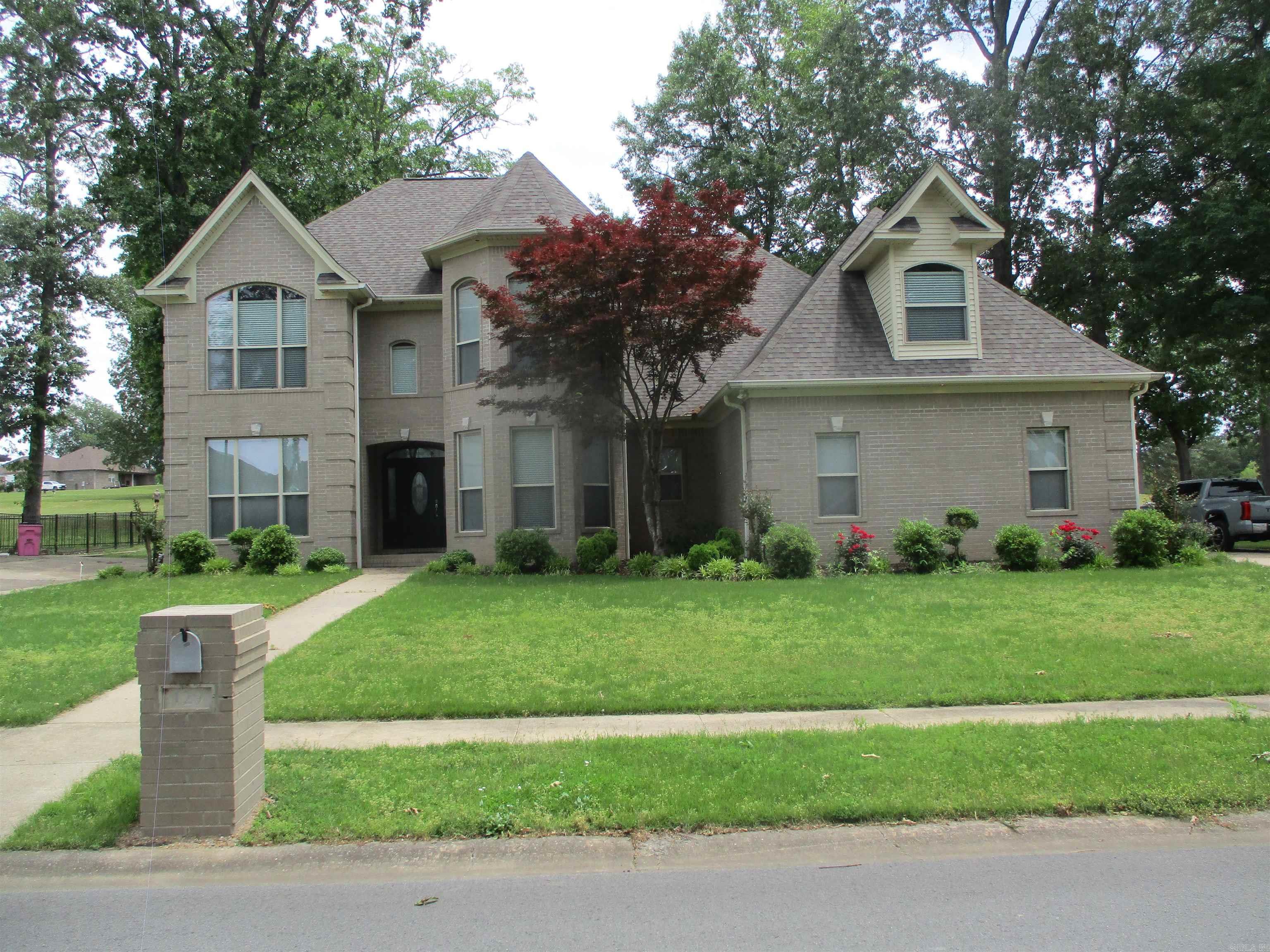 129 Silver Springs  Benton, AR