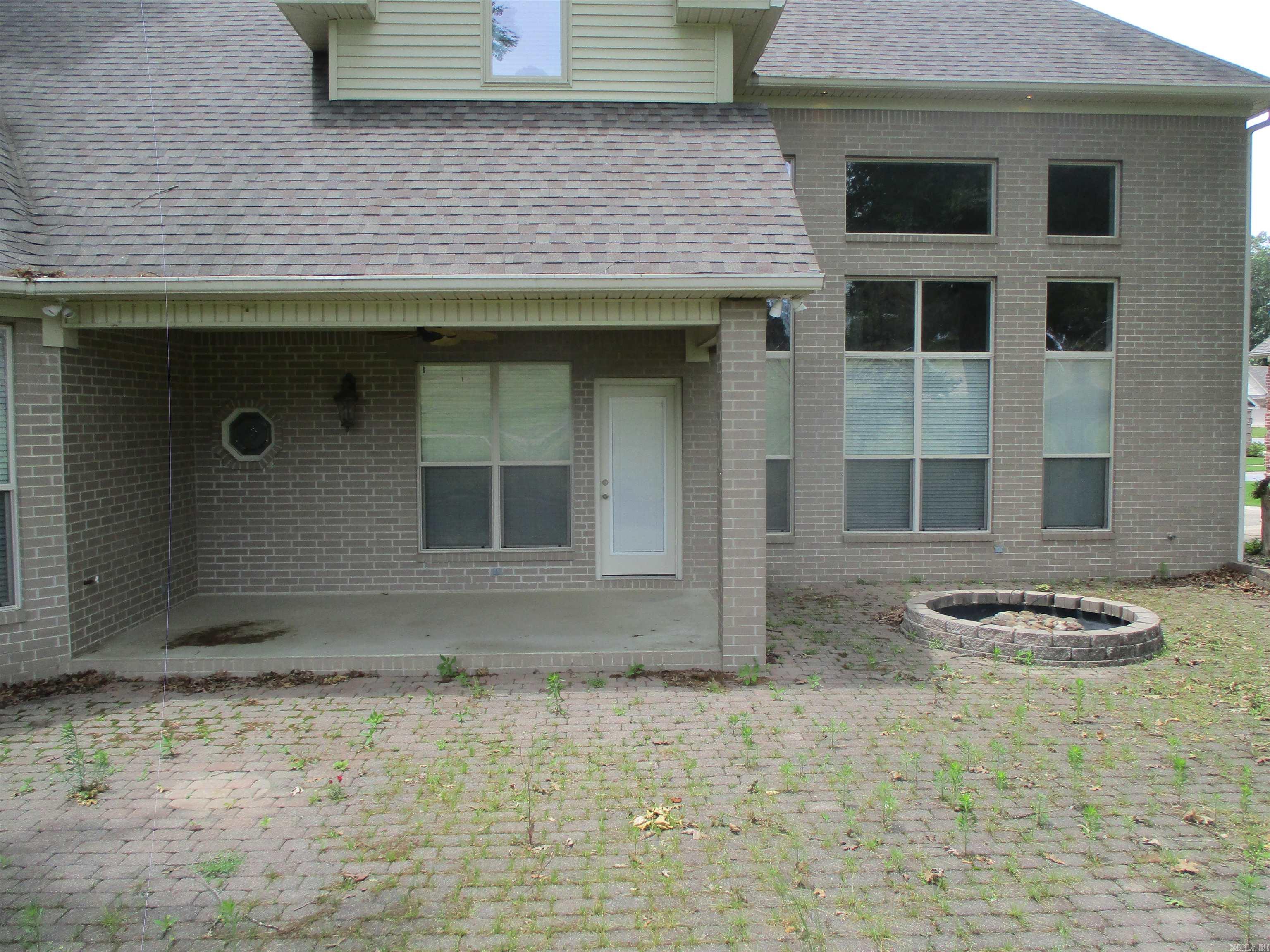 129 Silver Springs  Benton, AR