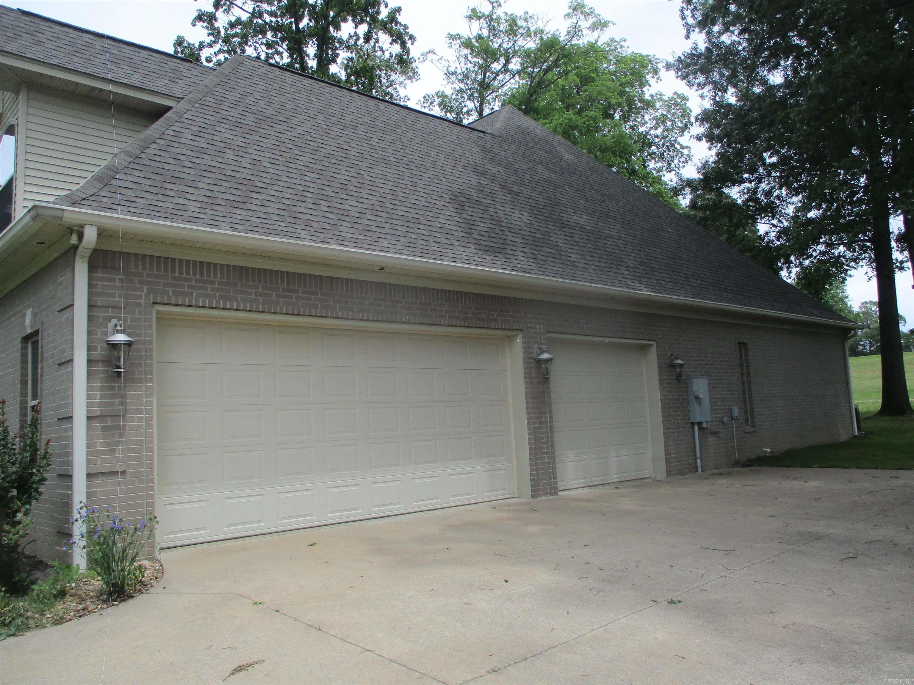129 Silver Springs  Benton, AR