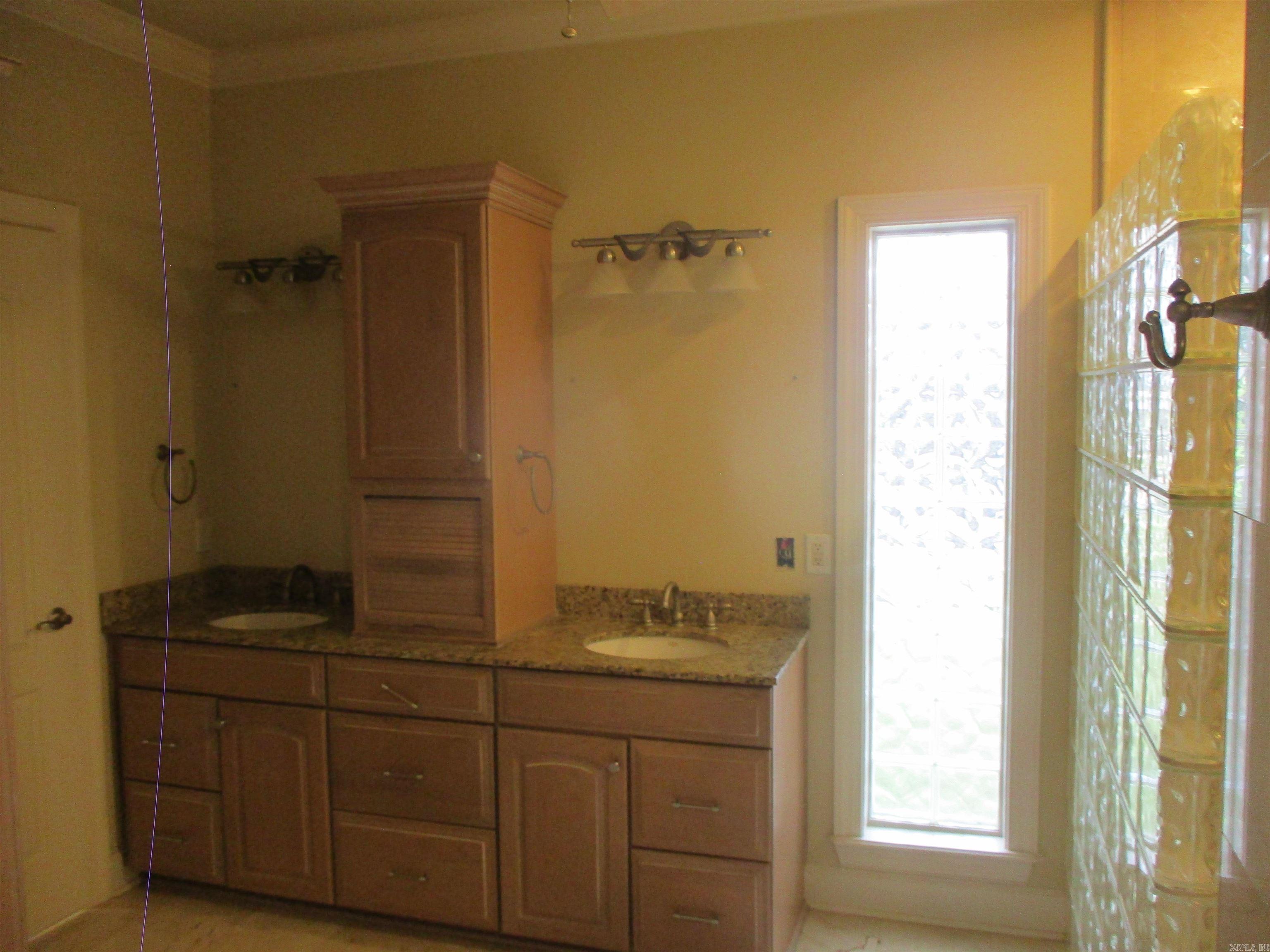 129 Silver Springs  Benton, AR