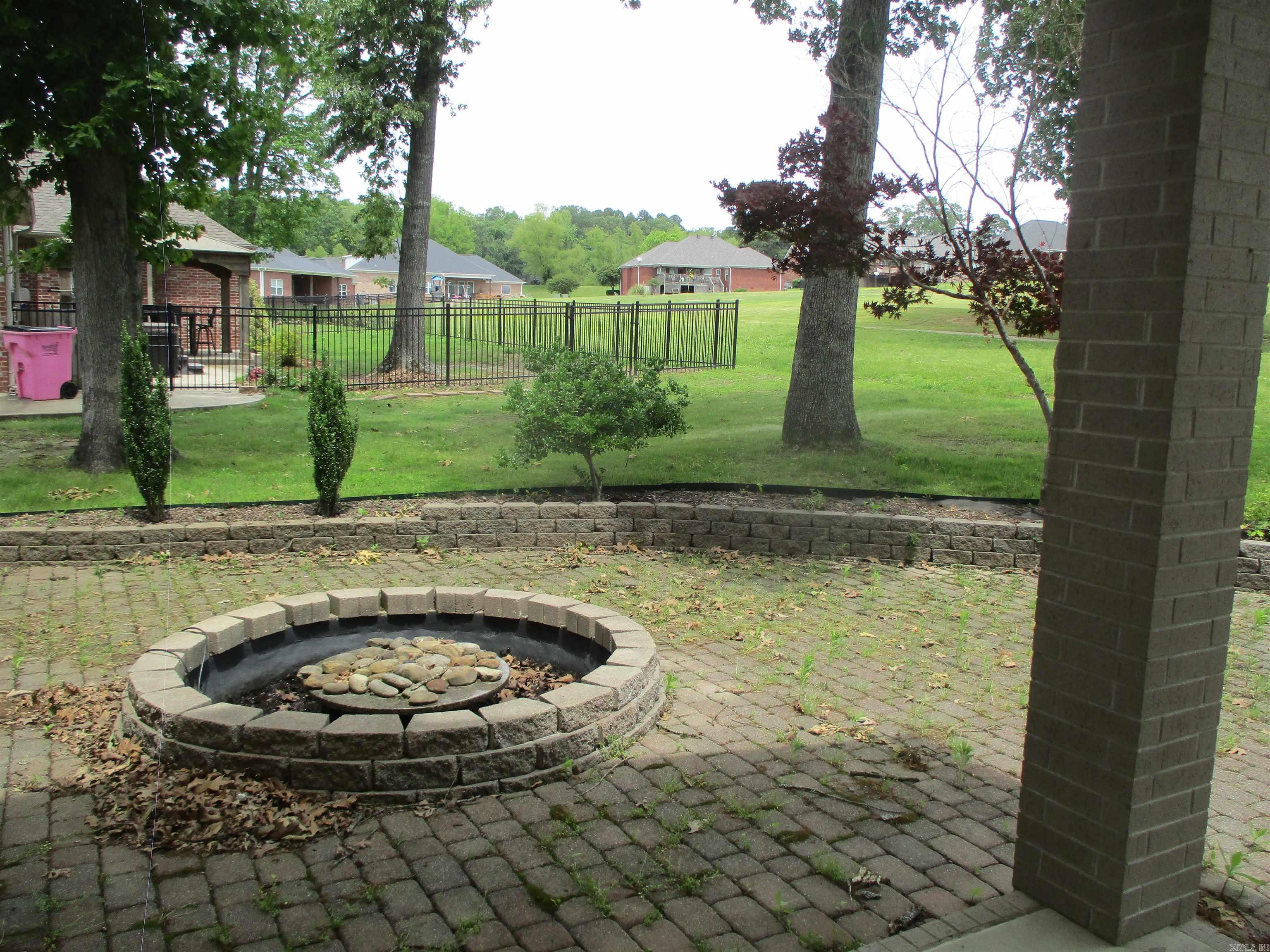 129 Silver Springs  Benton, AR