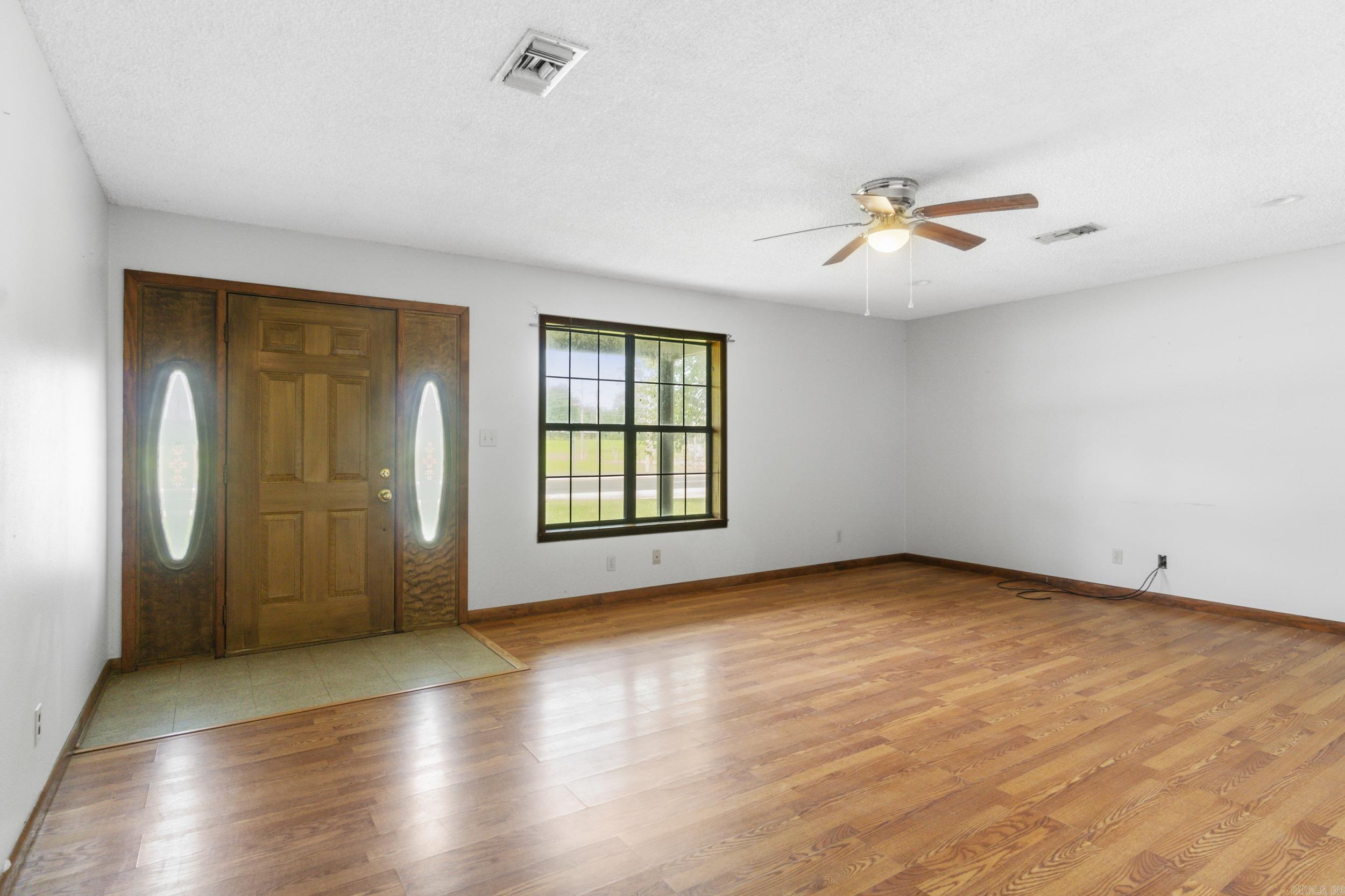 182 N Highway 167  Bald Knob, AR