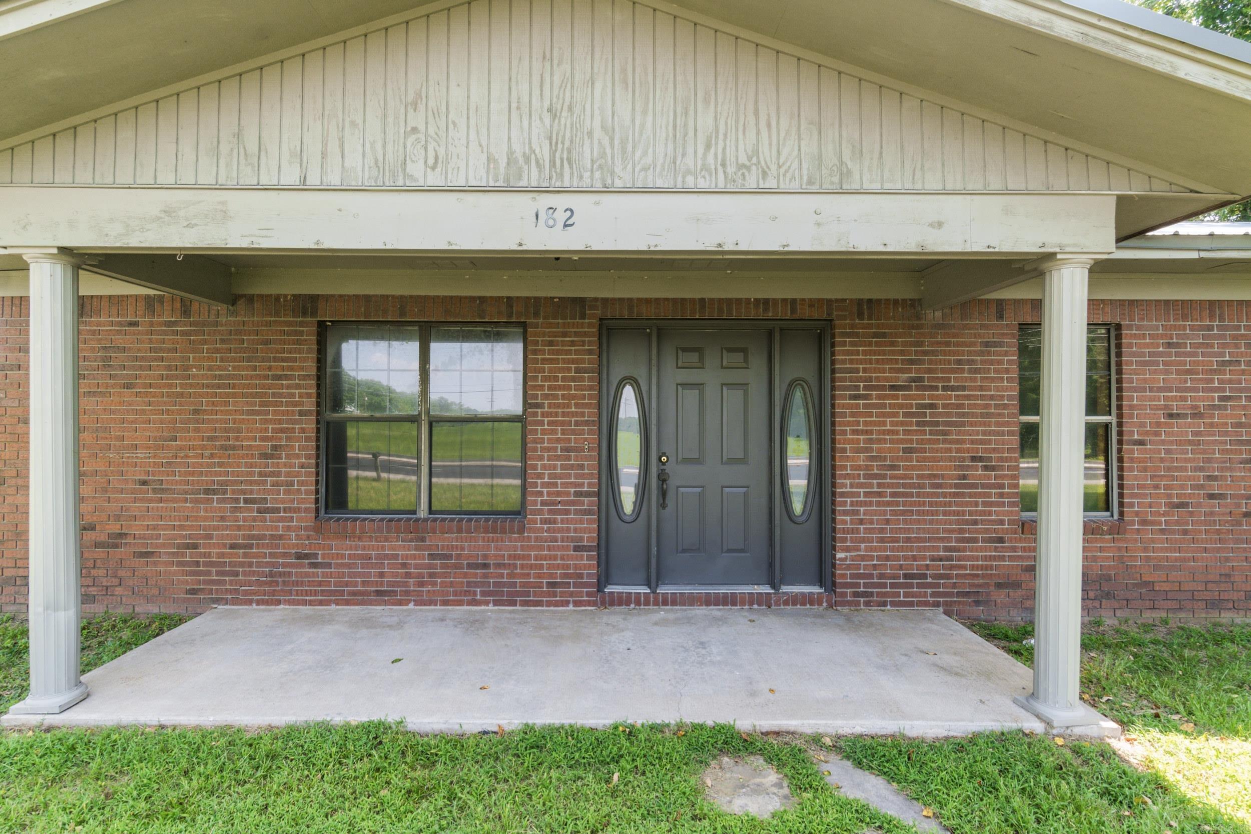 182 N Highway 167  Bald Knob, AR