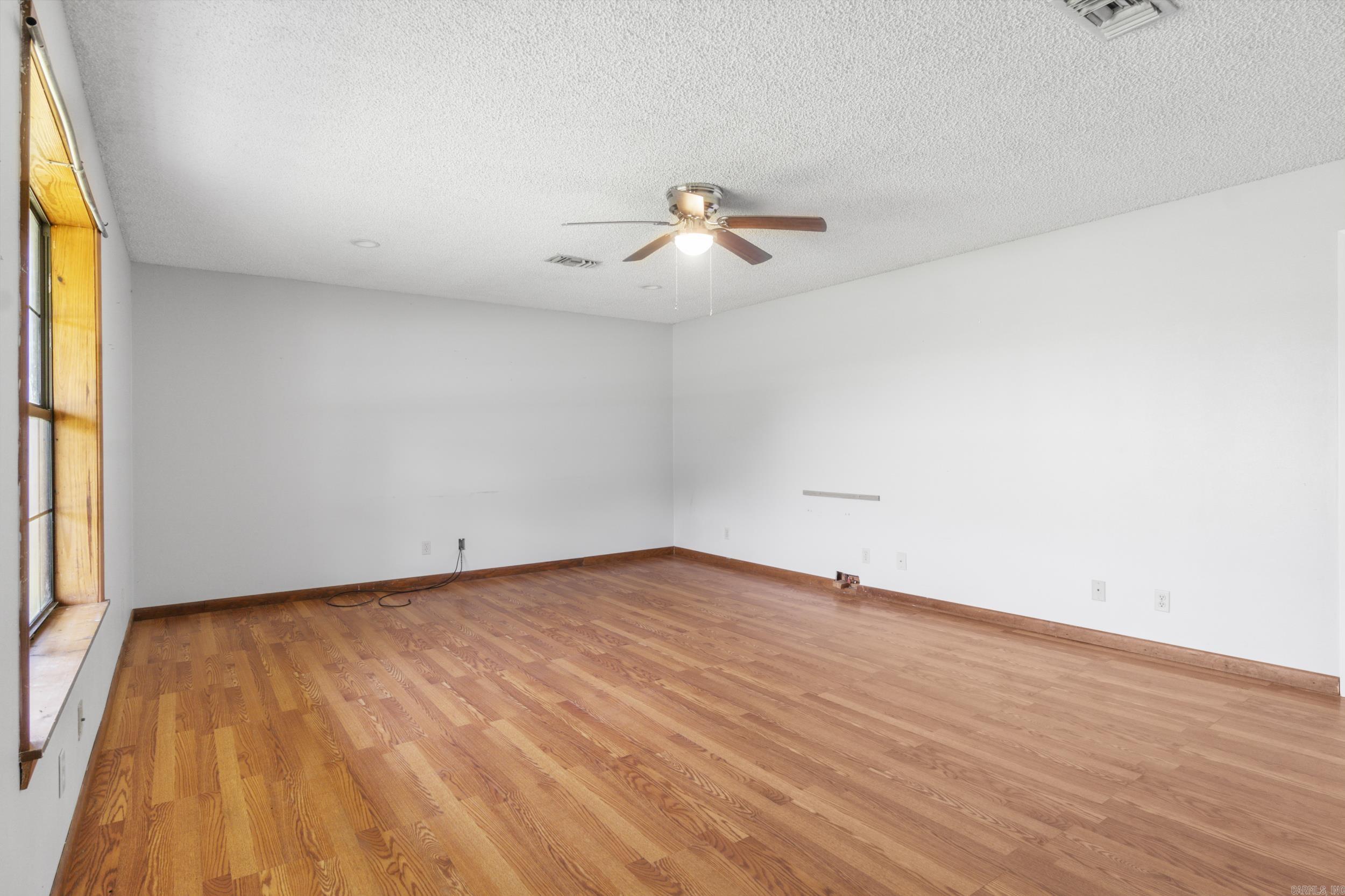 182 N Highway 167  Bald Knob, AR