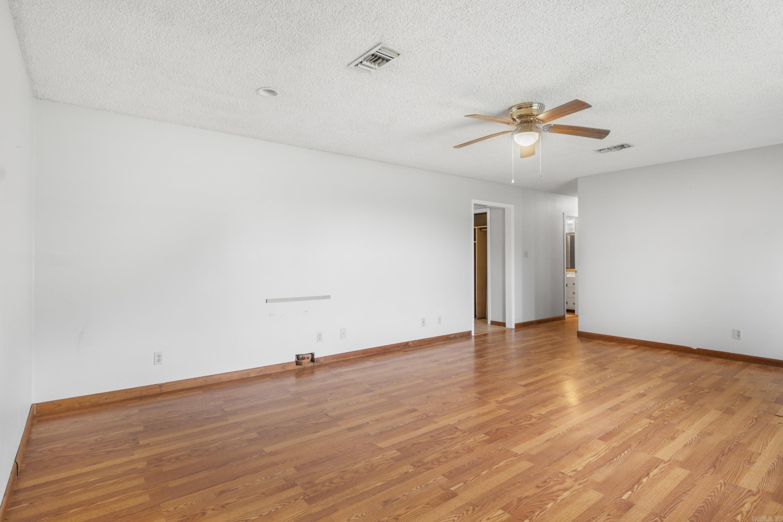 182 N Highway 167  Bald Knob, AR