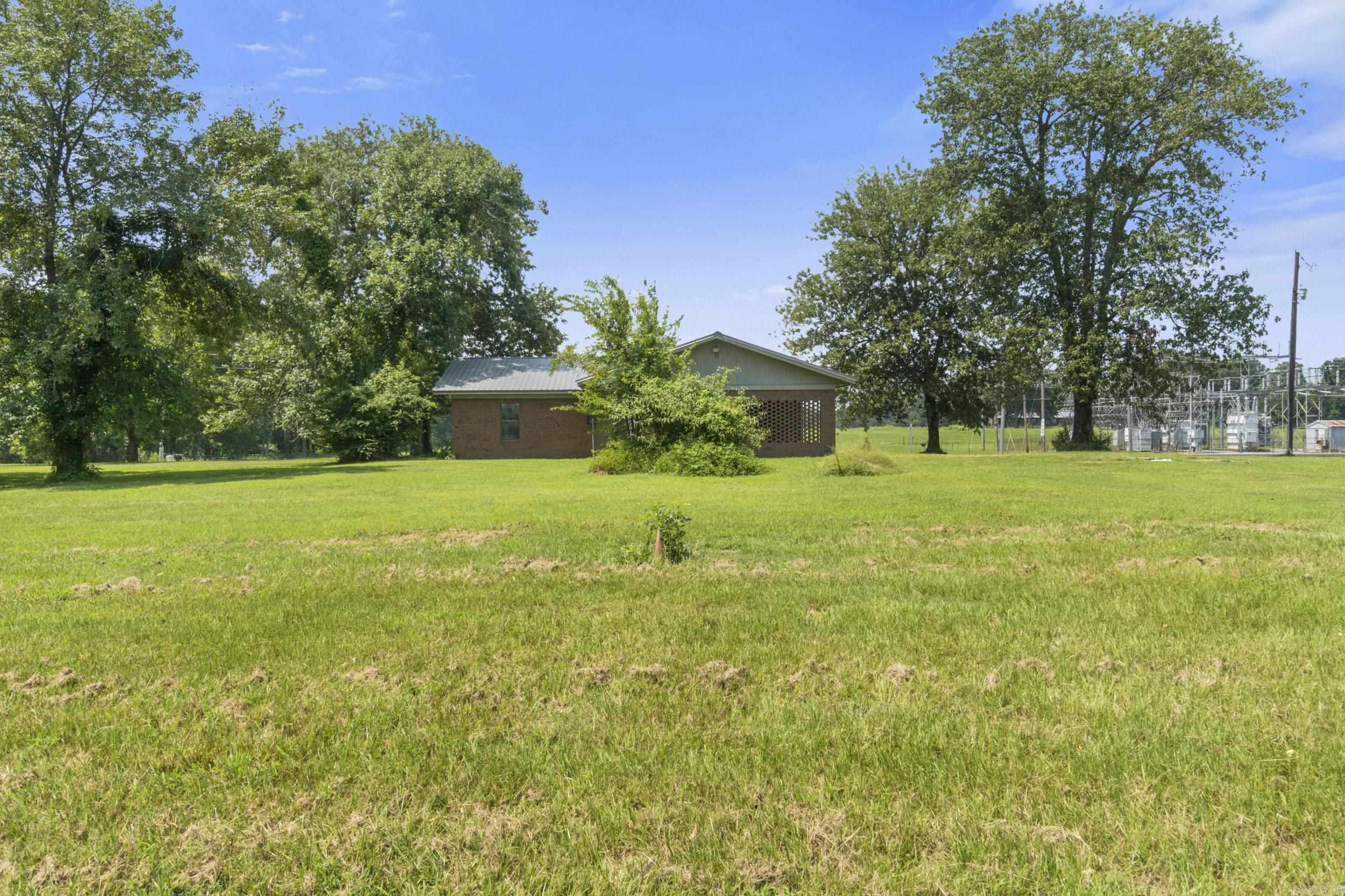 182 N Highway 167  Bald Knob, AR