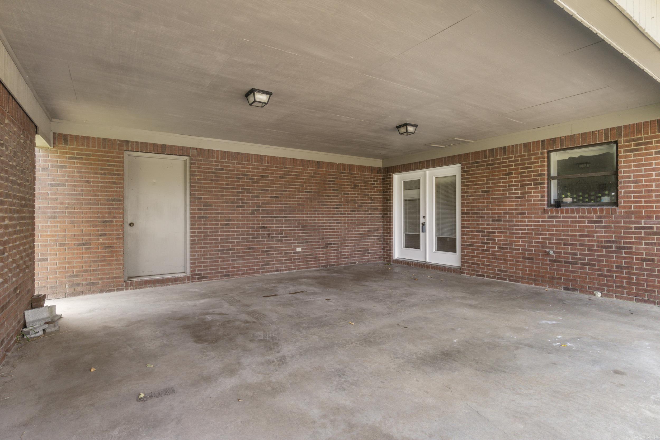 182 N Highway 167  Bald Knob, AR