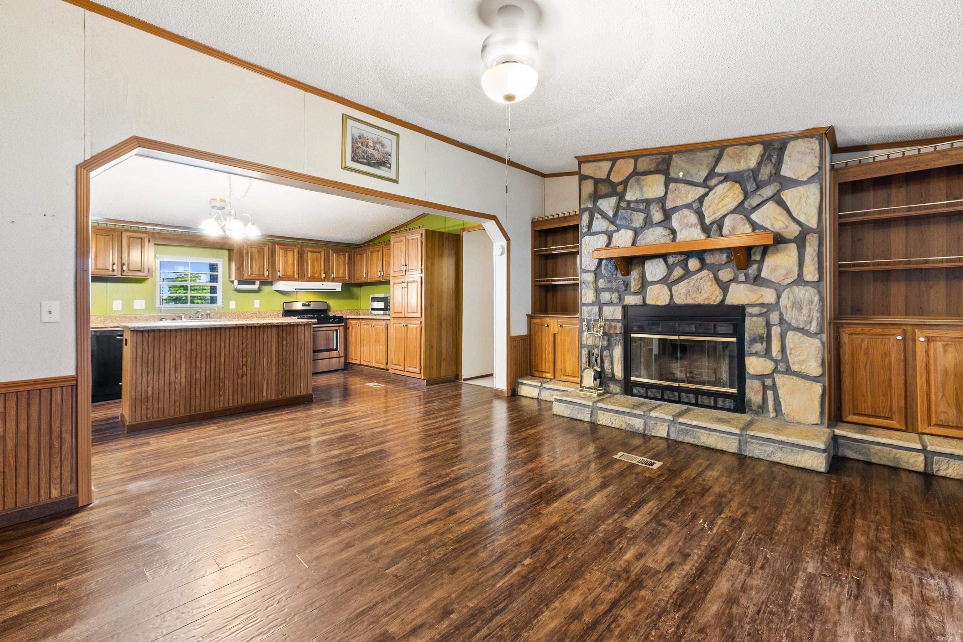 1204 E Dixon  Little Rock, AR