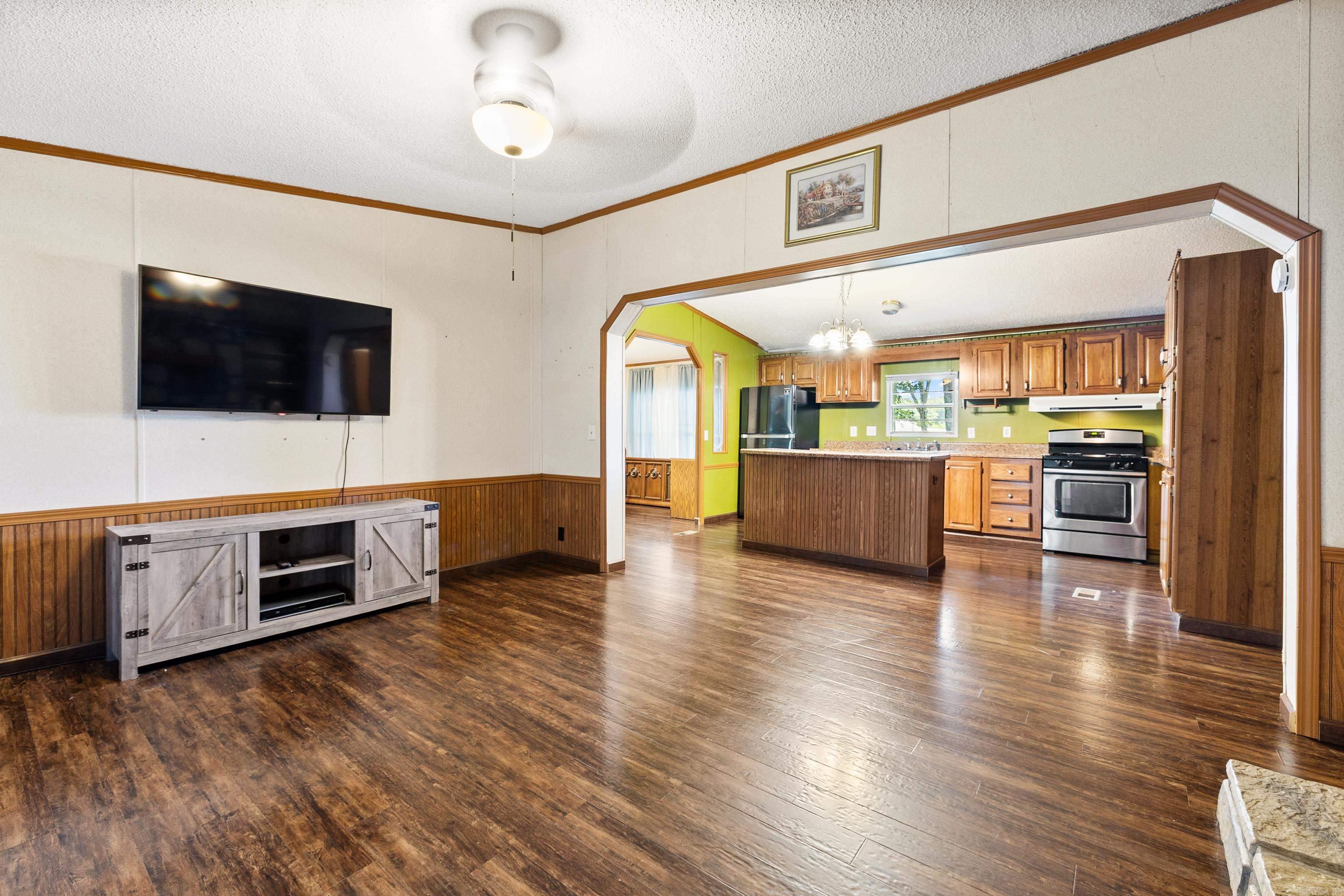 1204 E Dixon  Little Rock, AR