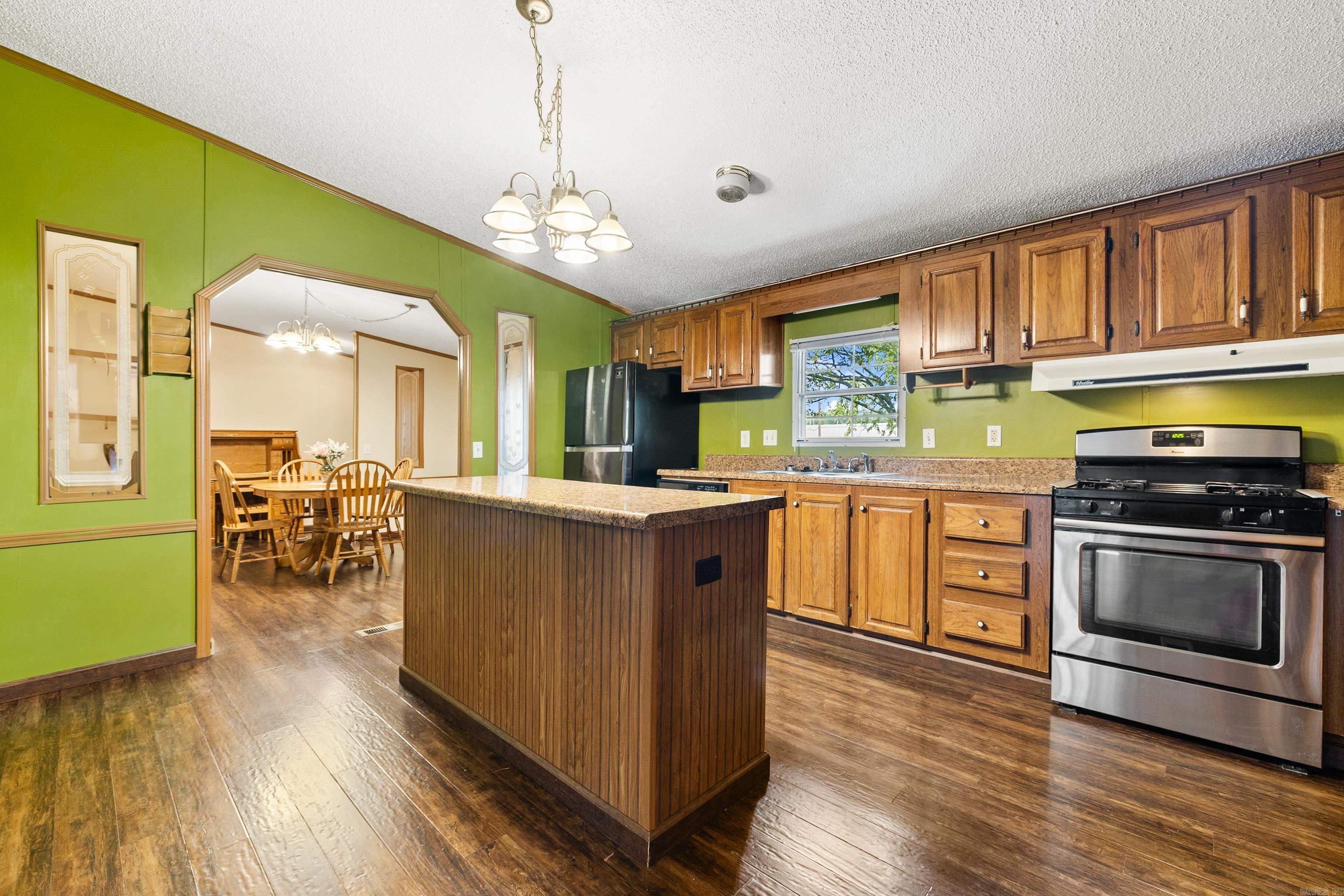 1204 E Dixon  Little Rock, AR