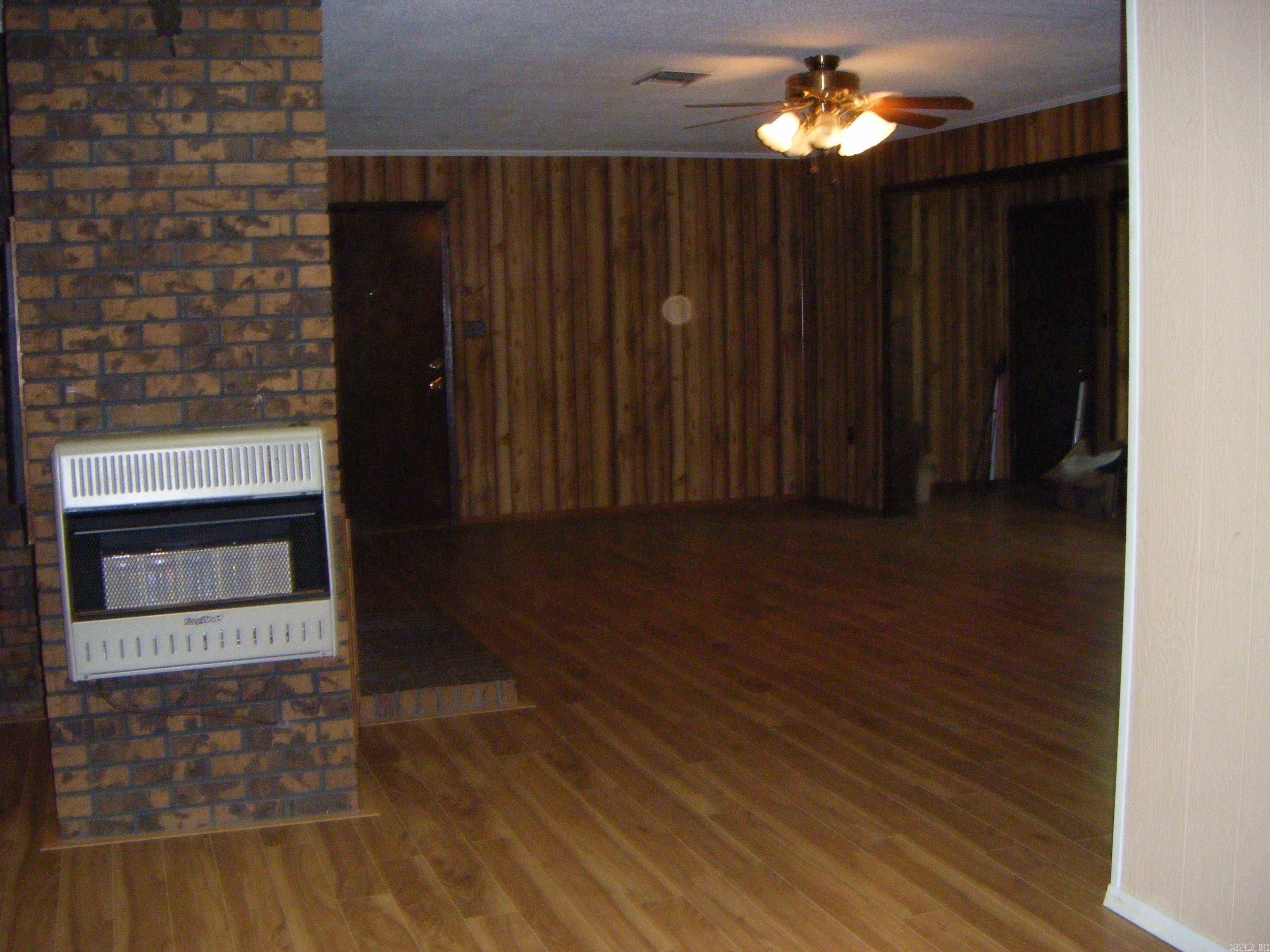 420 E Farm  Delight, AR