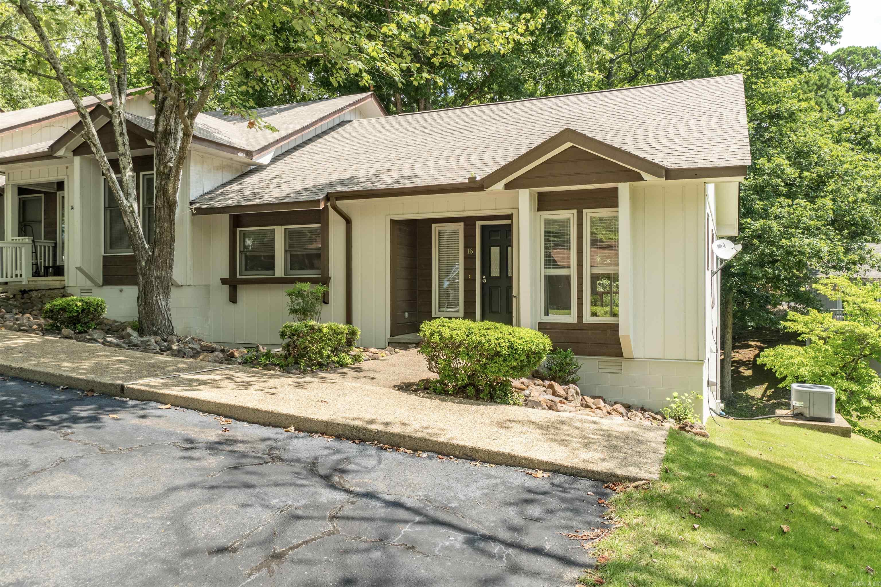 16 Tomisa  Hot Springs Village, AR