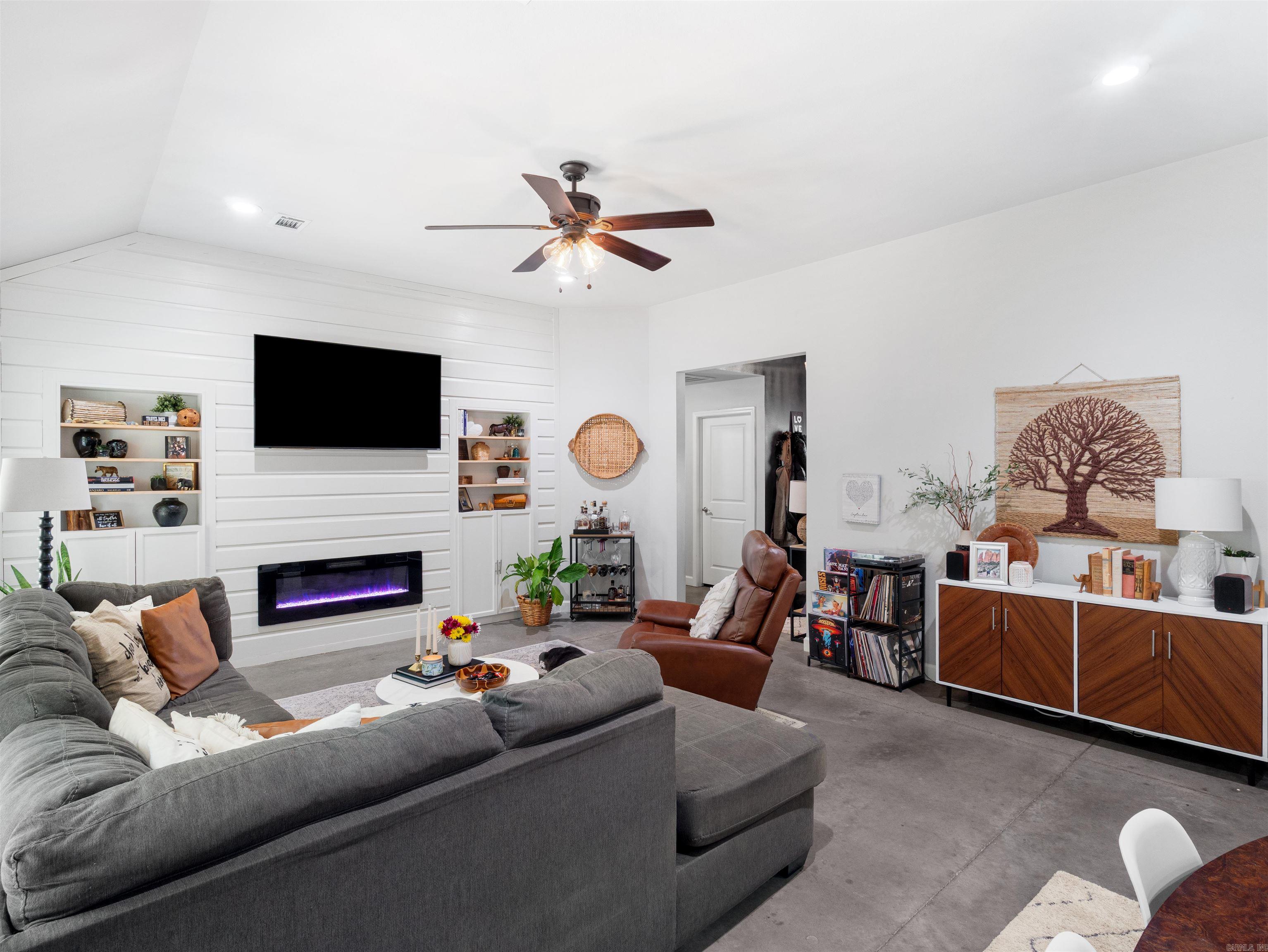 509 Crepe Myrtle Loop  Cabot, AR