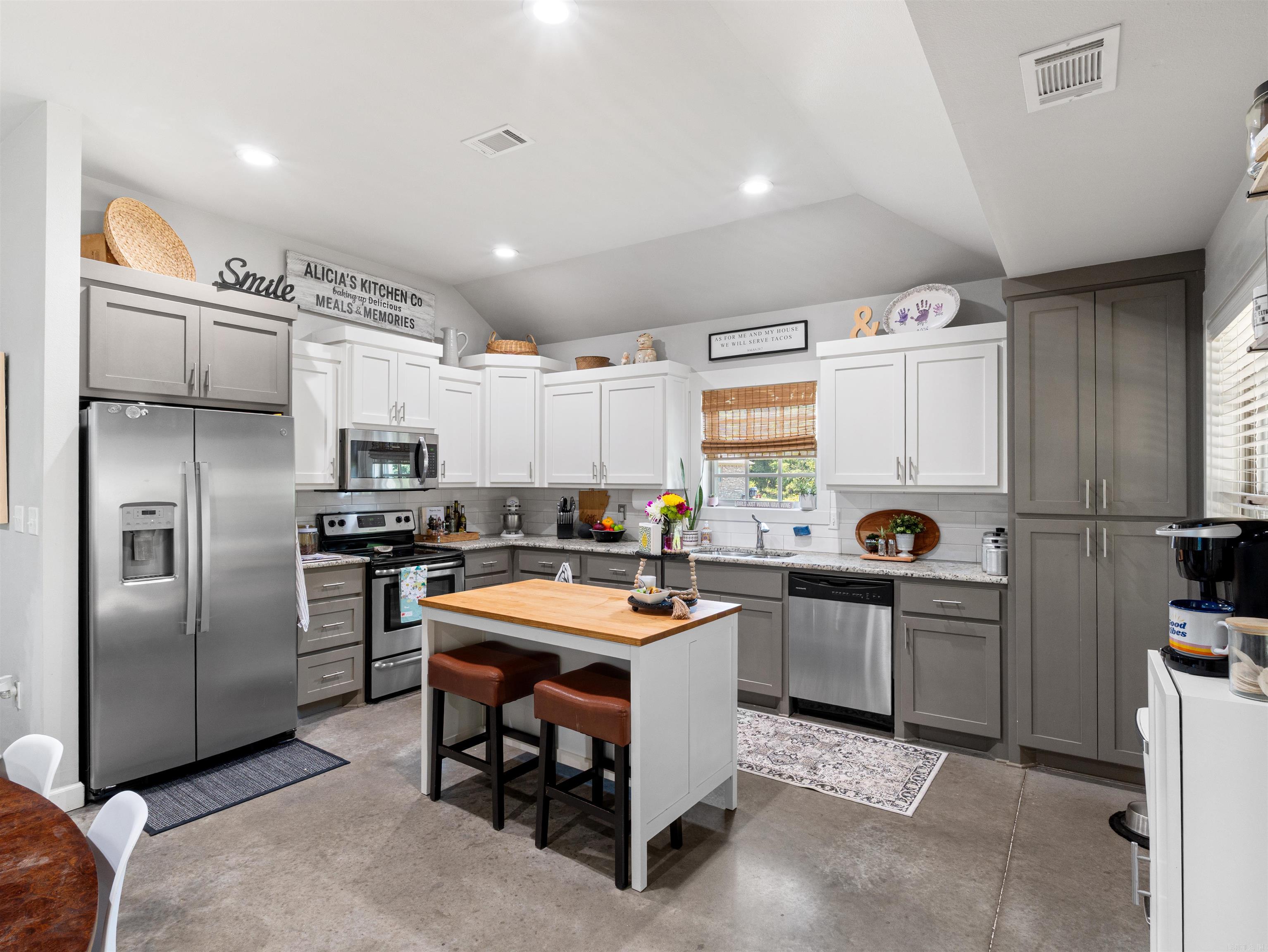 509 Crepe Myrtle Loop  Cabot, AR