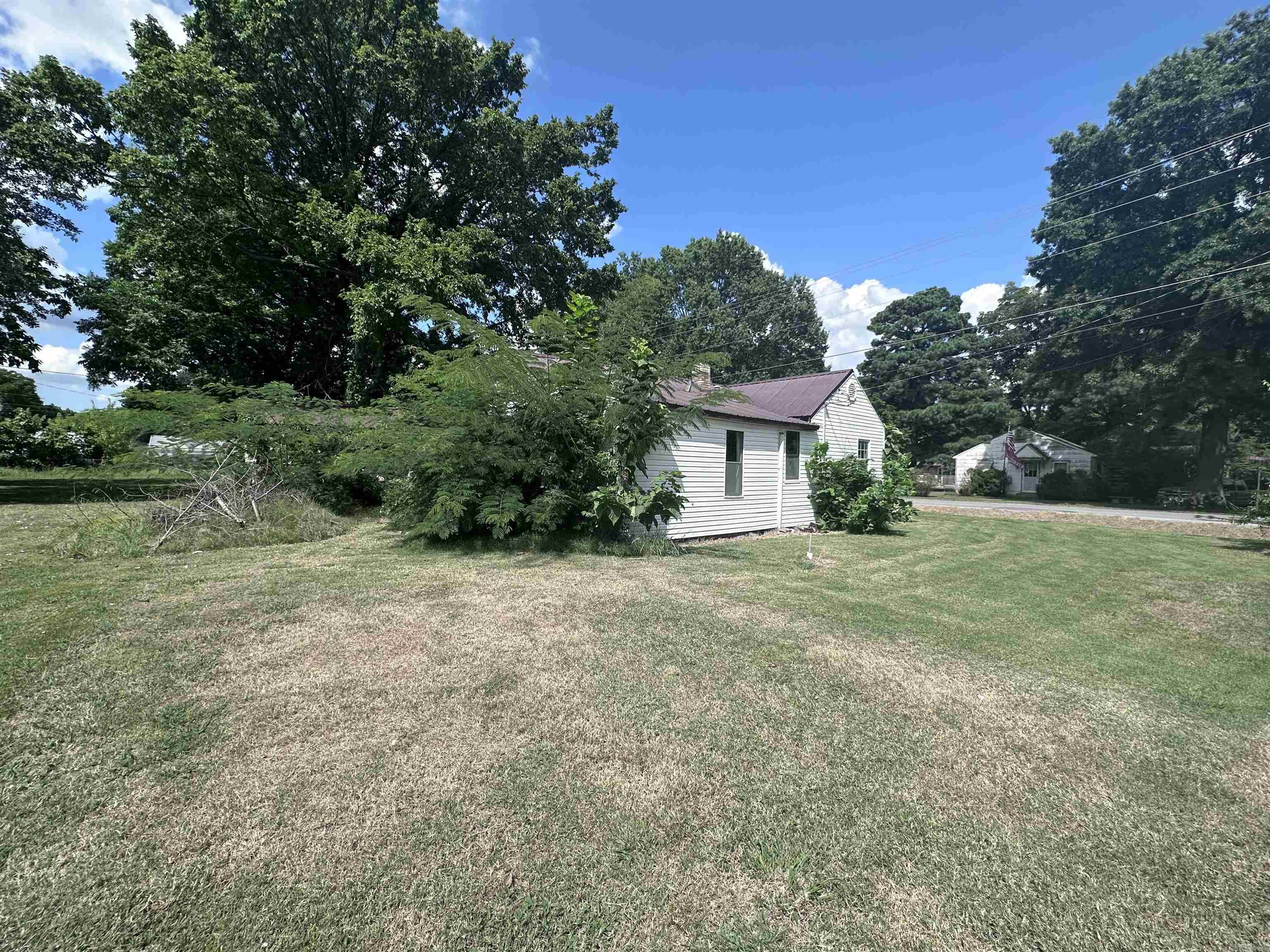 387 S Garfield  Piggott, AR
