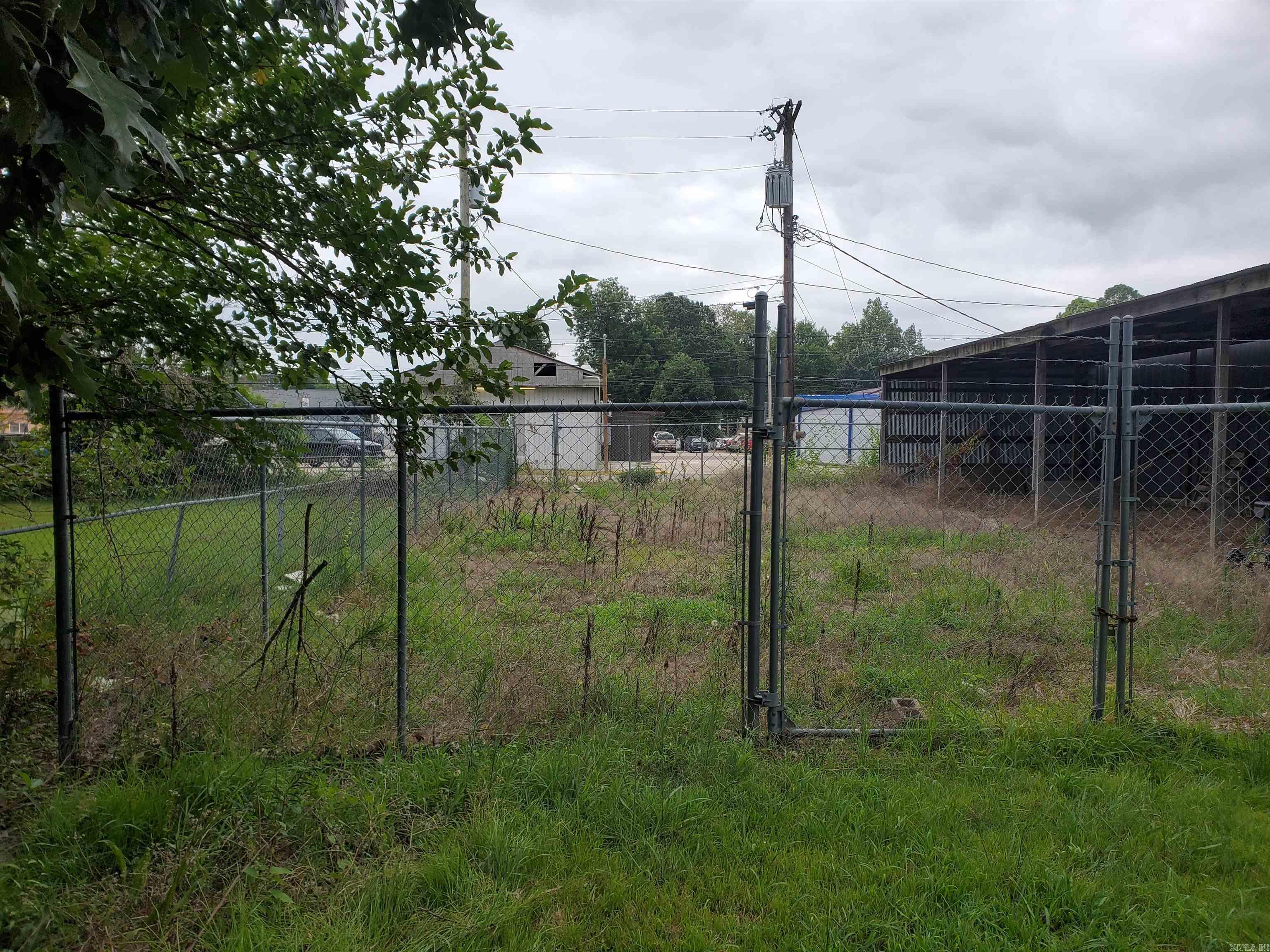 792 N Moore  Piggott, AR