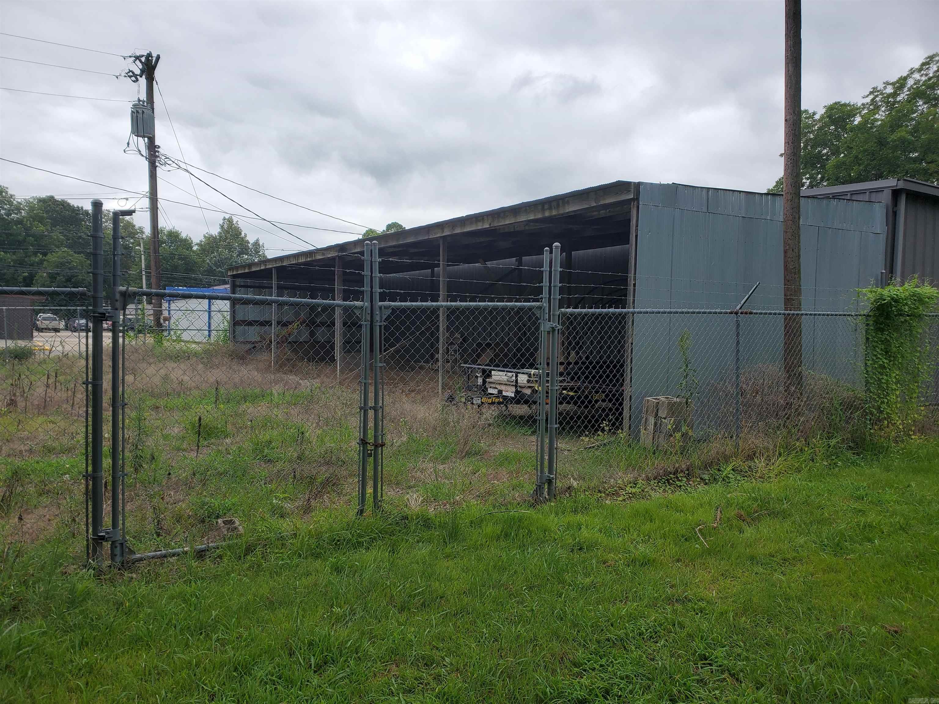 792 N Moore  Piggott, AR