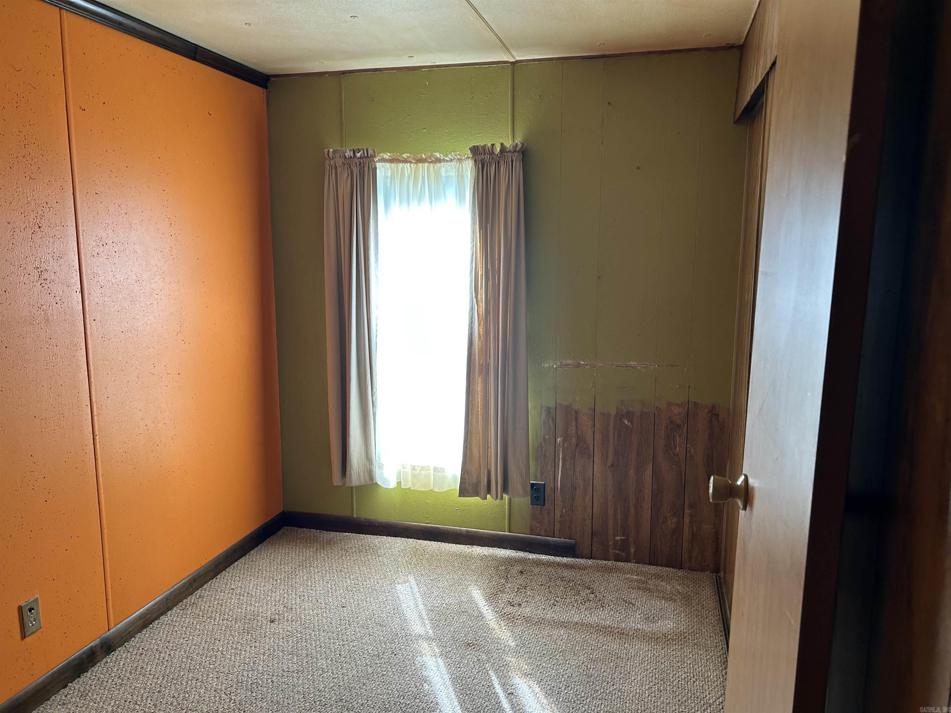 175 Achy Breaky  Greers Ferry, AR