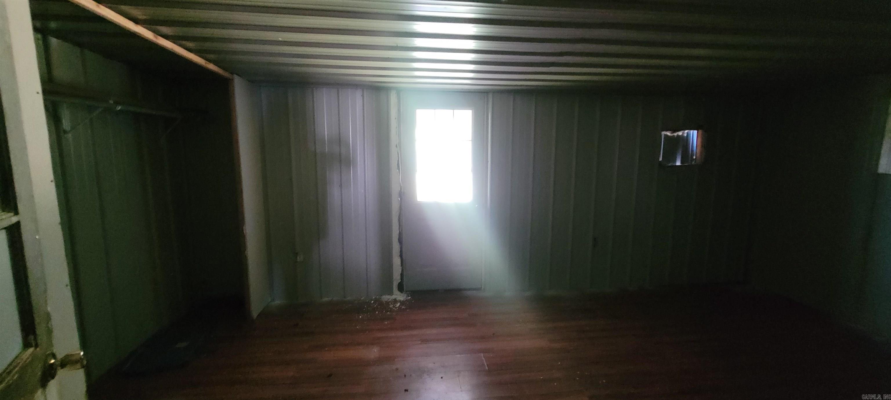 910 S Ninth  Augusta, AR