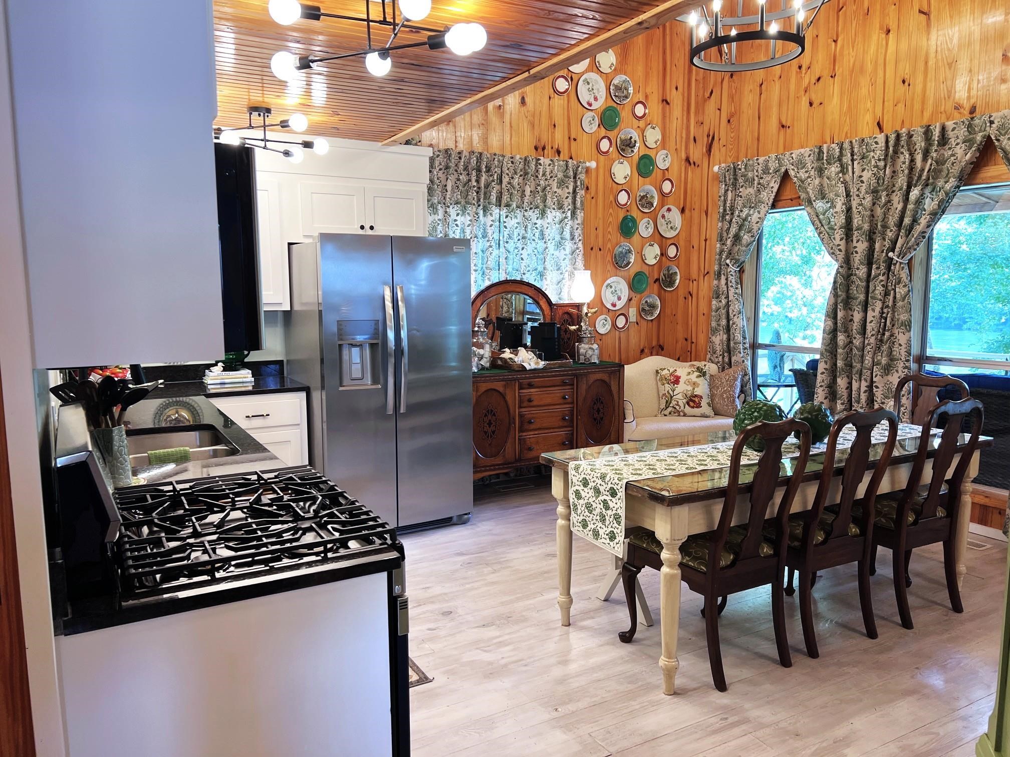 76 W Cool Water Retreat Mountain View, TX 72560