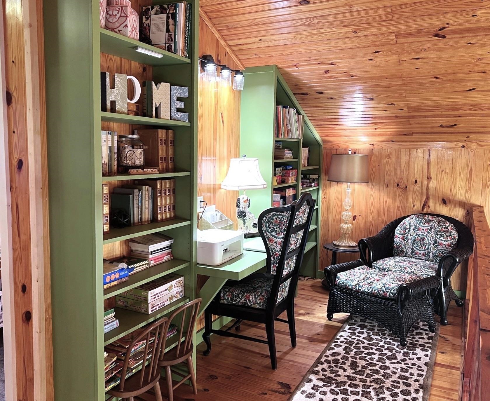 76 W Cool Water Retreat  Mountain View, AR