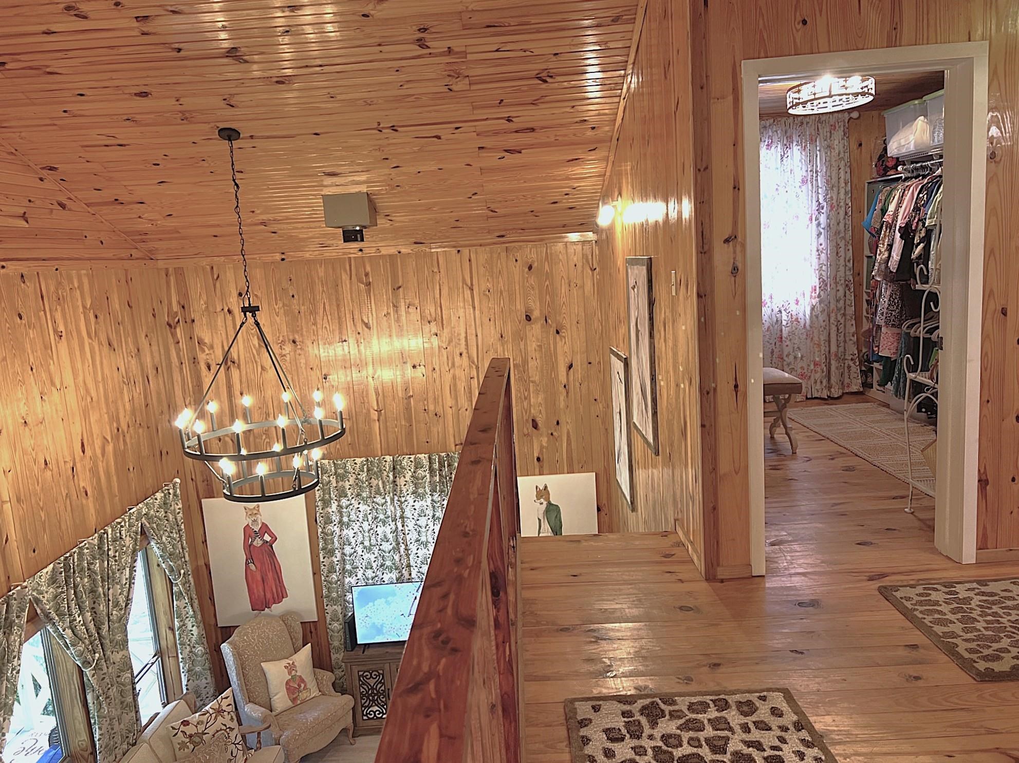 76 W Cool Water Retreat  Mountain View, AR