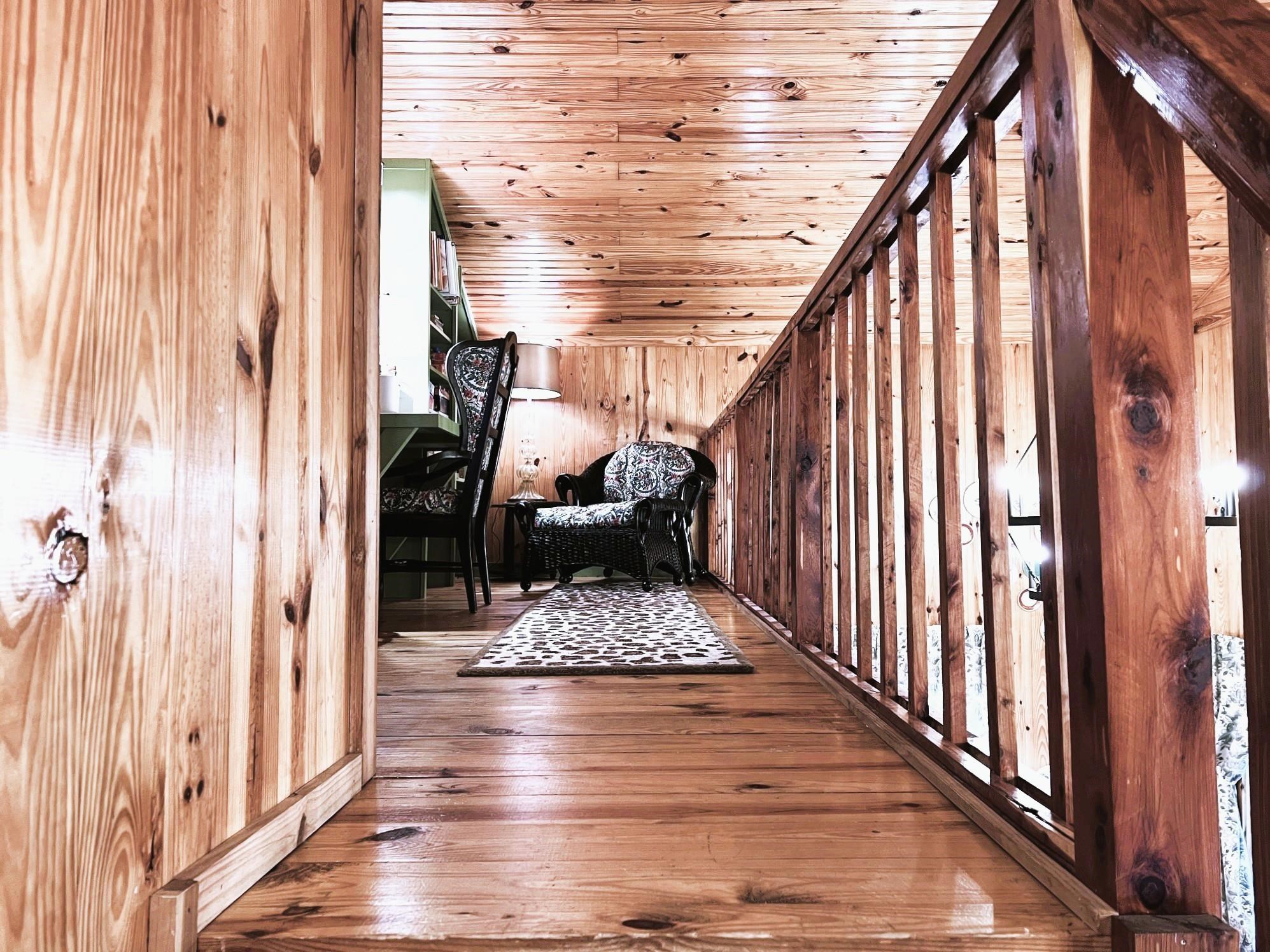 76 W Cool Water Retreat  Mountain View, AR