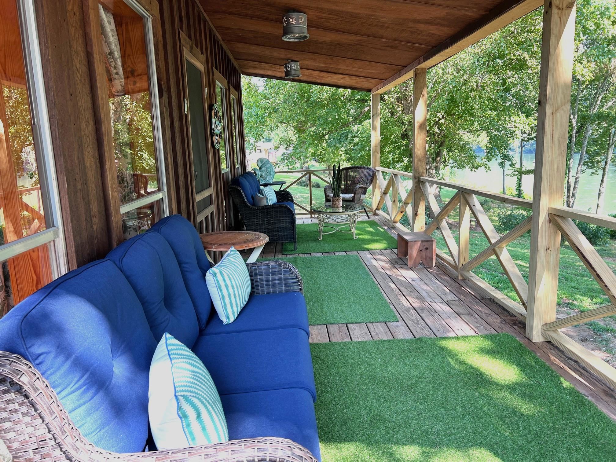 76 W Cool Water Retreat  Mountain View, AR