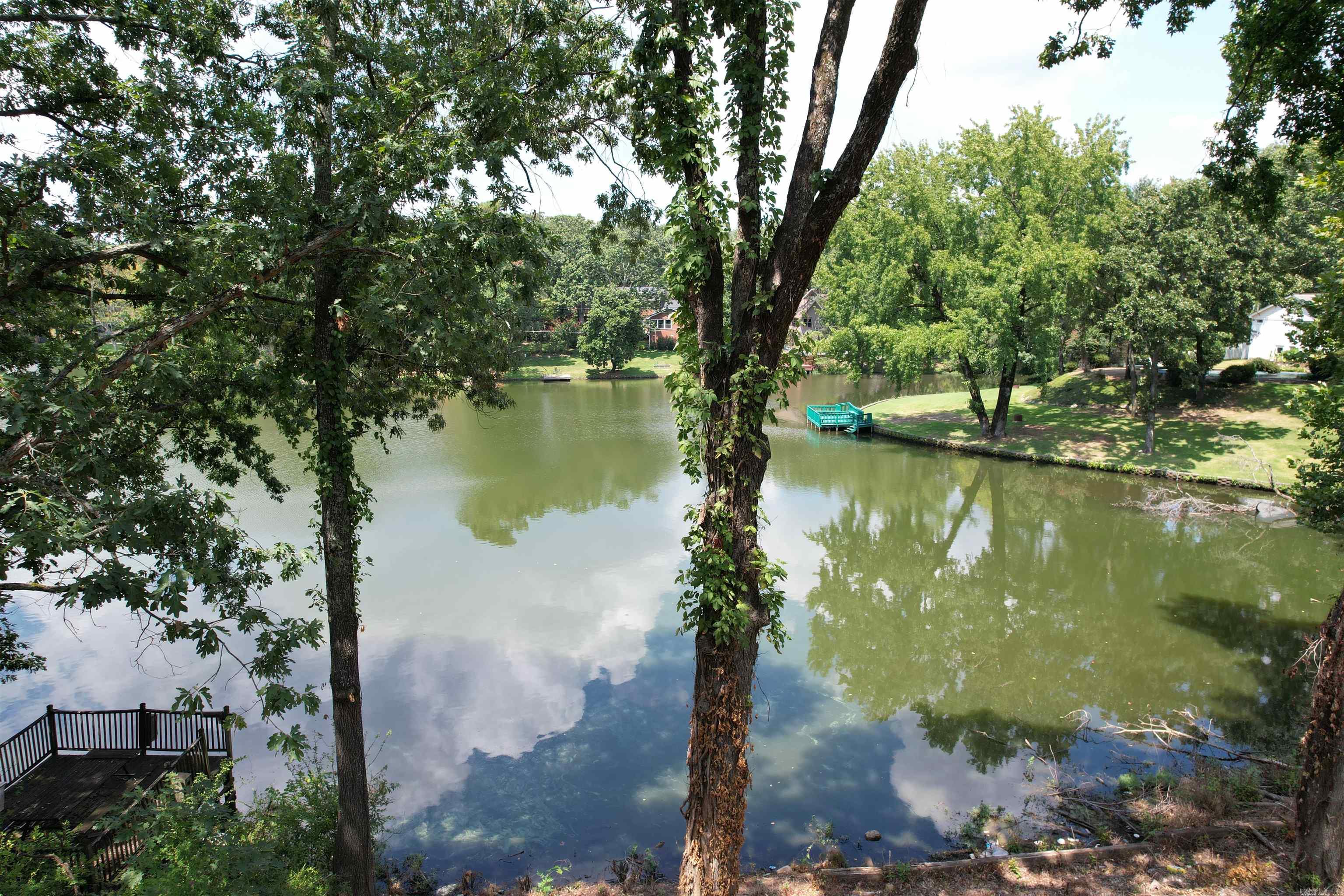 21 E Lake Drive North Little Rock, AR 72116
