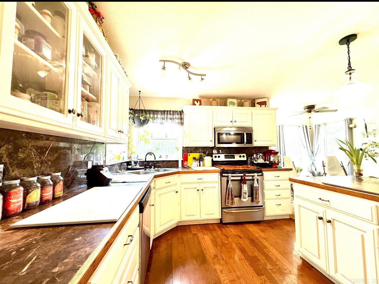 29741 67 S  Malvern, AR