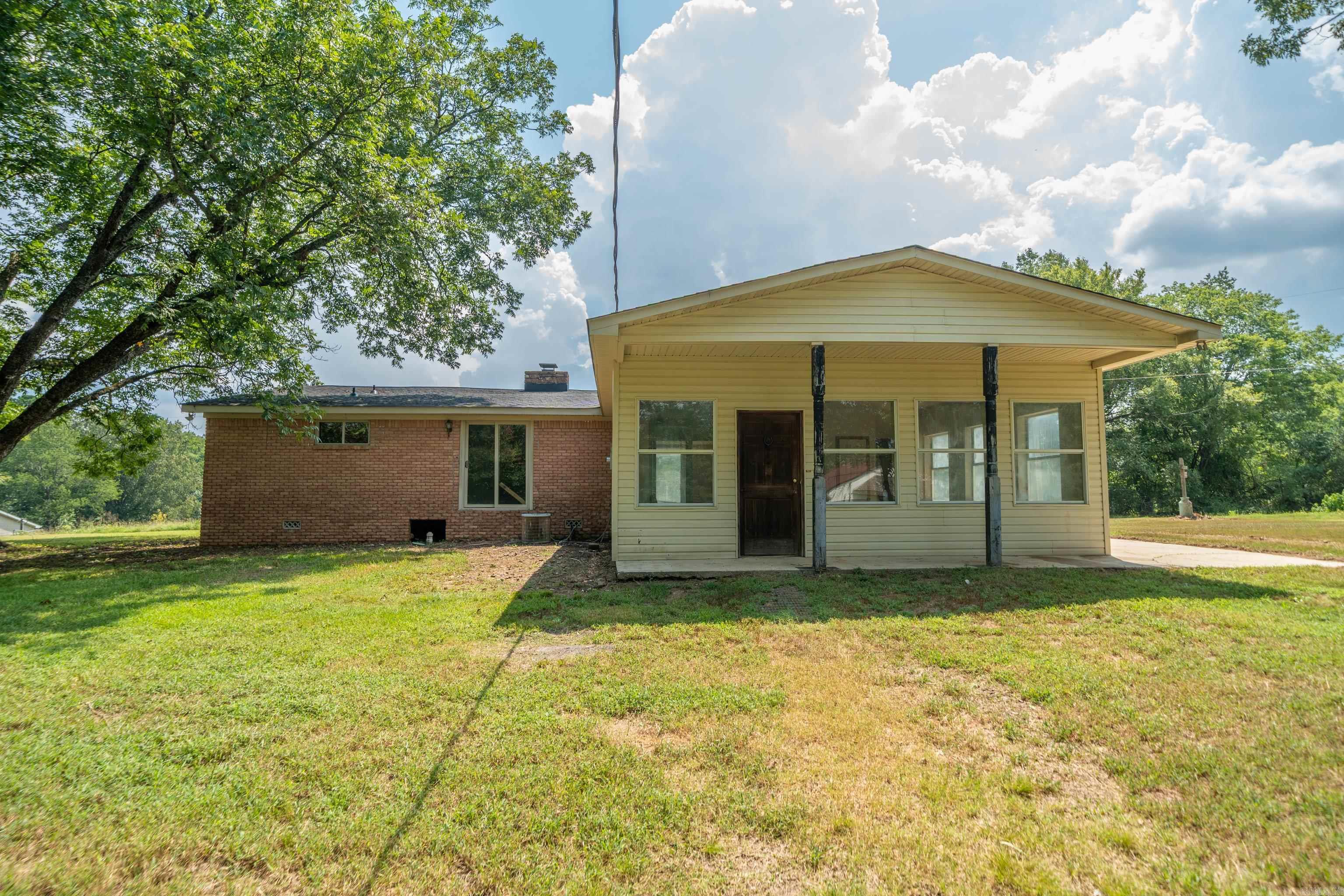 191 Harmony Grove  Hot Springs, AR