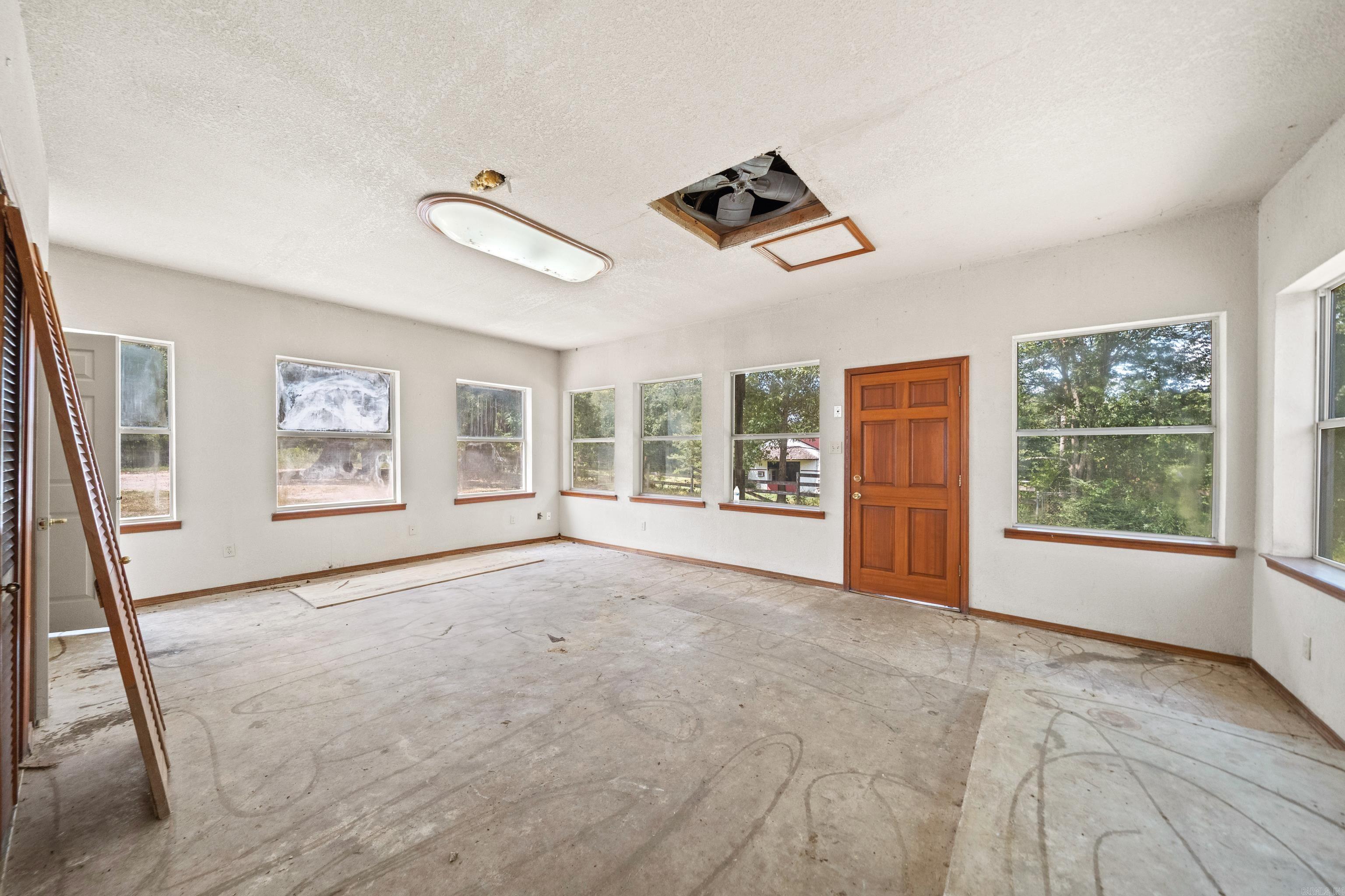 191 Harmony Grove  Hot Springs, AR