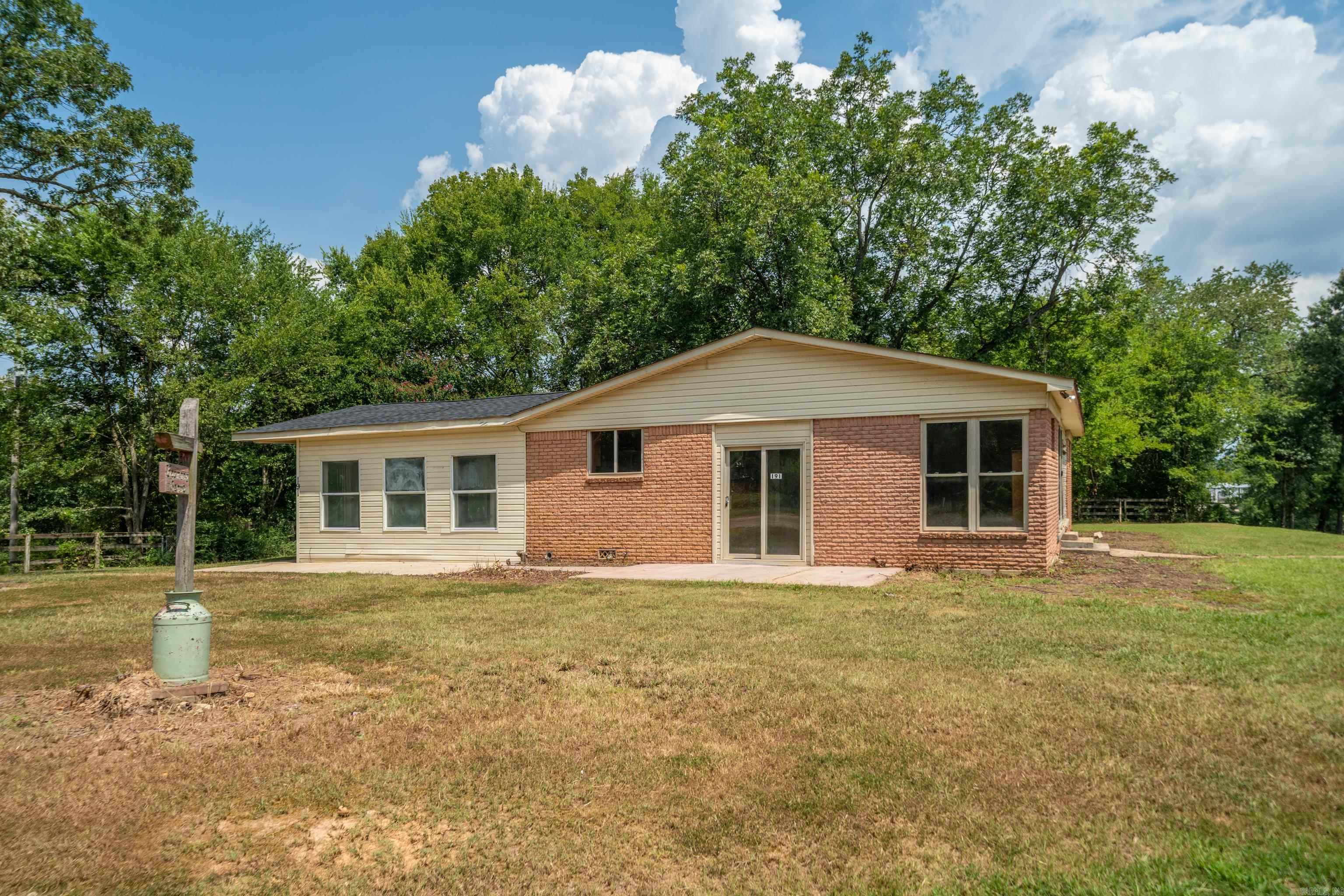 191 Harmony Grove  Hot Springs, AR