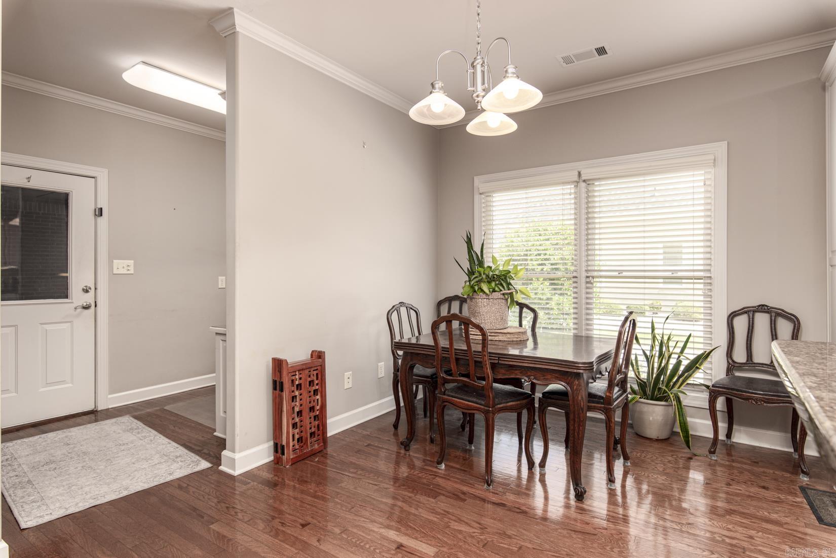 9 Hickory Pointe Cove Little Rock, AR 72223
