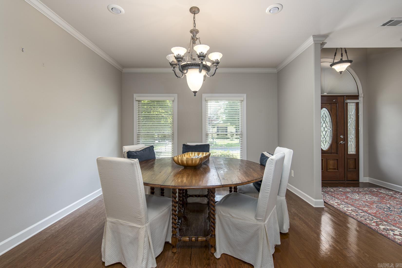 9 Hickory Pointe Cove Little Rock, AR 72223