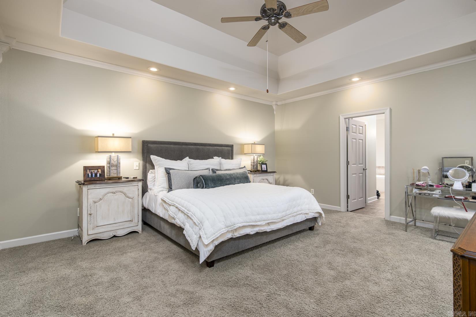 9 Hickory Pointe Cove Little Rock, AR 72223