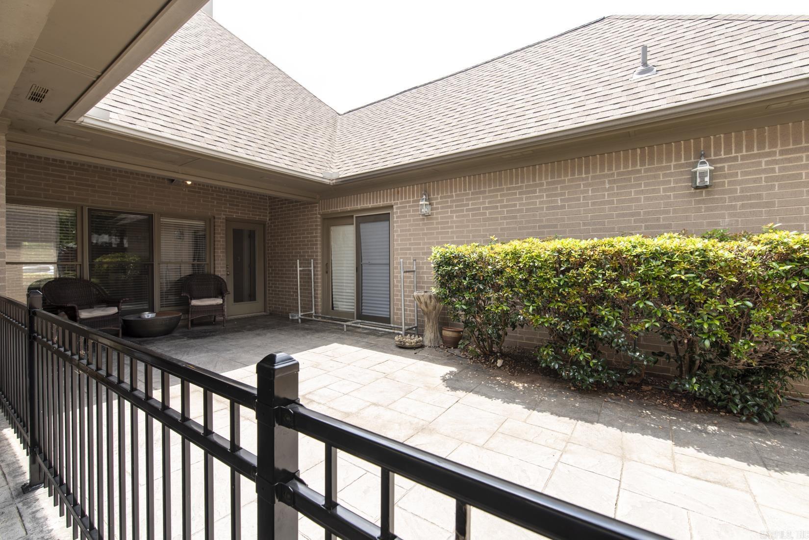 9 Hickory Pointe Cove Little Rock, AR 72223