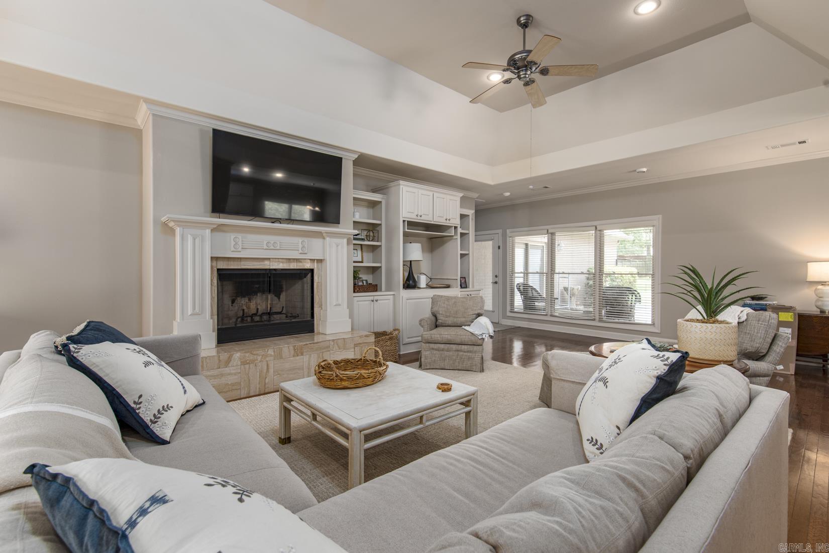 9 Hickory Pointe Cove Little Rock, AR 72223