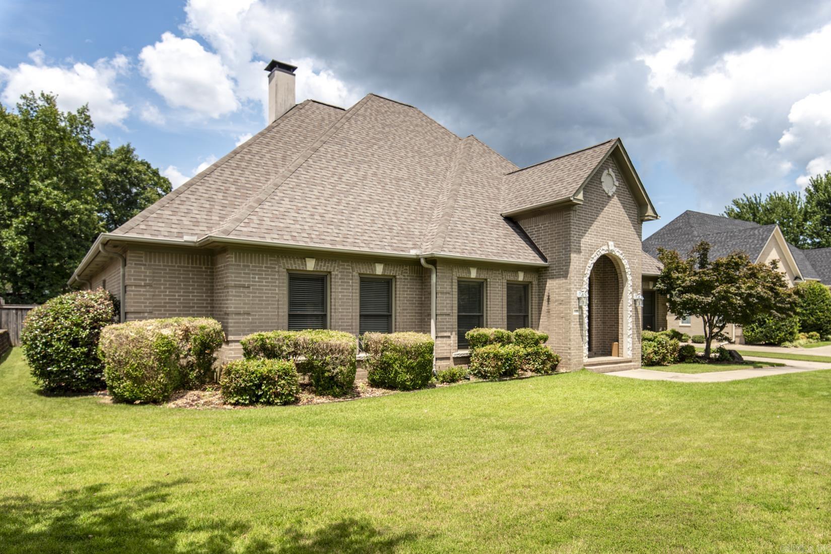 9 Hickory Pointe Cove Little Rock, AR 72223