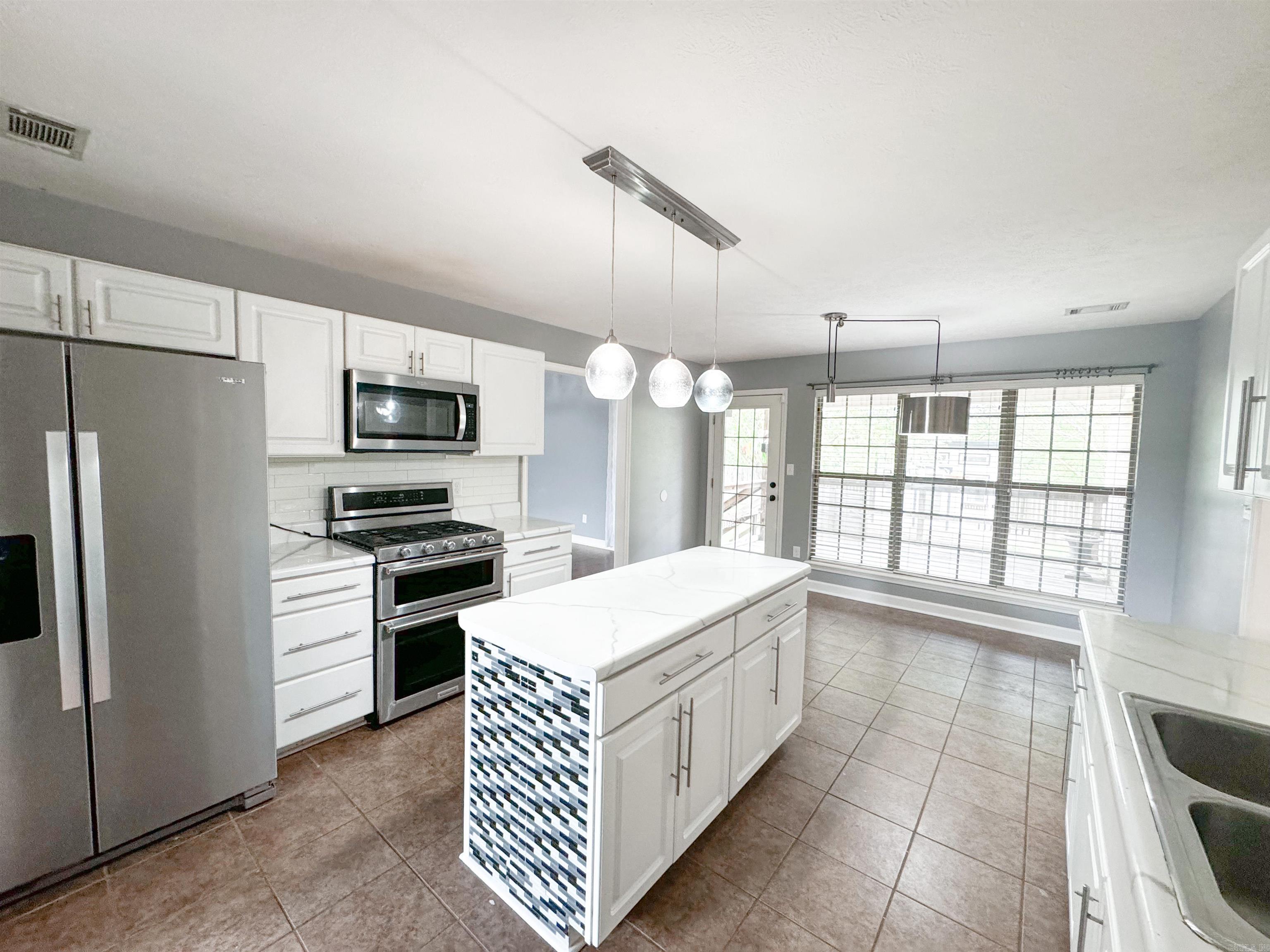 1404 Lauren Drive  Searcy, AR