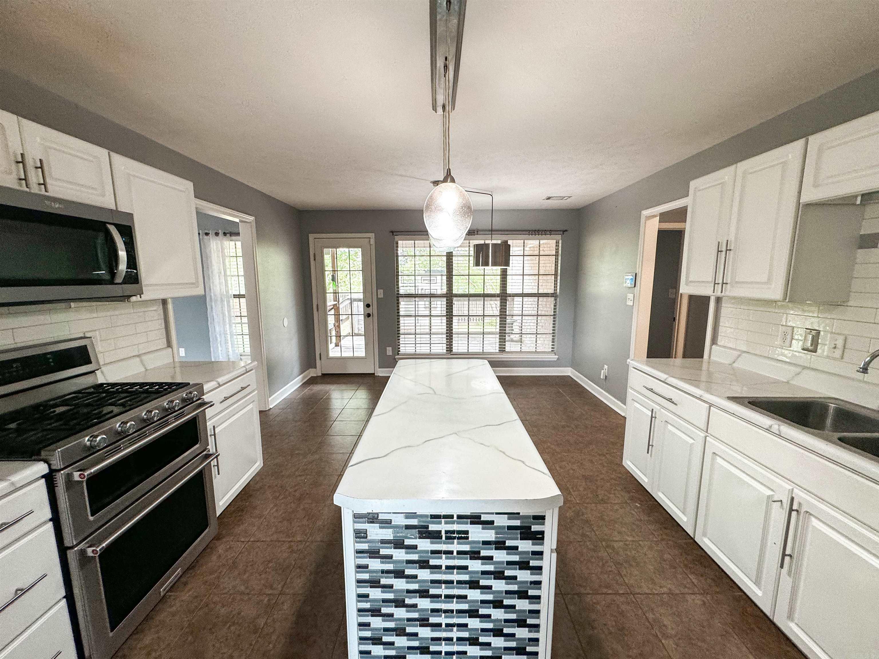 1404 Lauren Drive  Searcy, AR