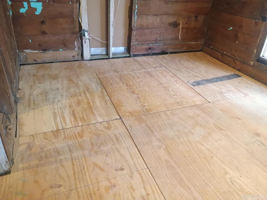 324 E Hazel St  Walnut Ridge, AR