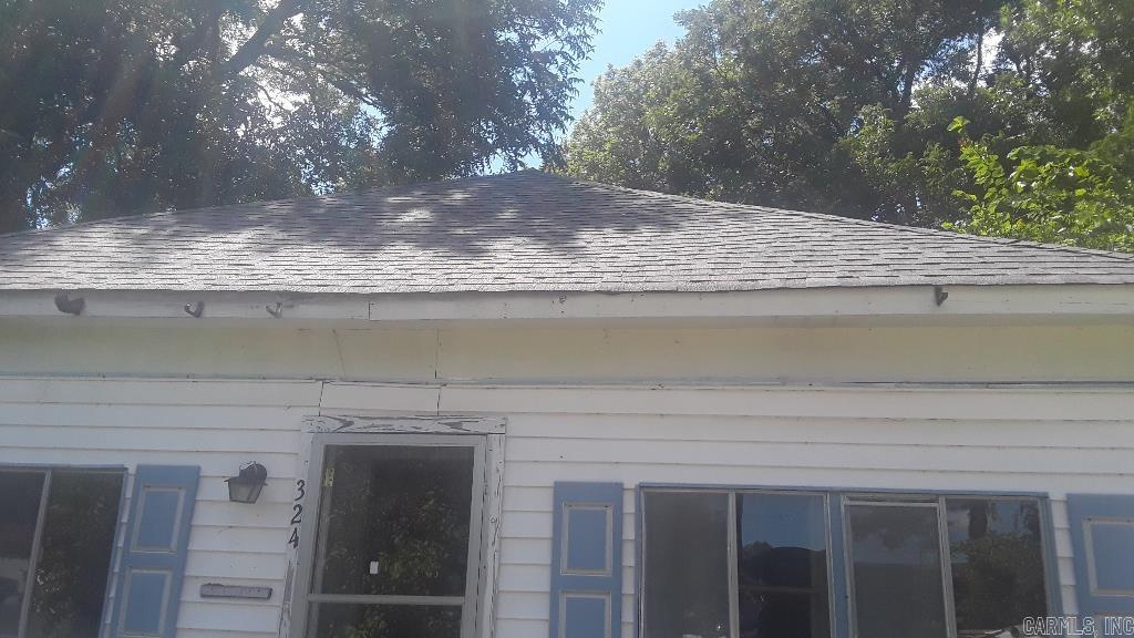 324 E Hazel St  Walnut Ridge, AR