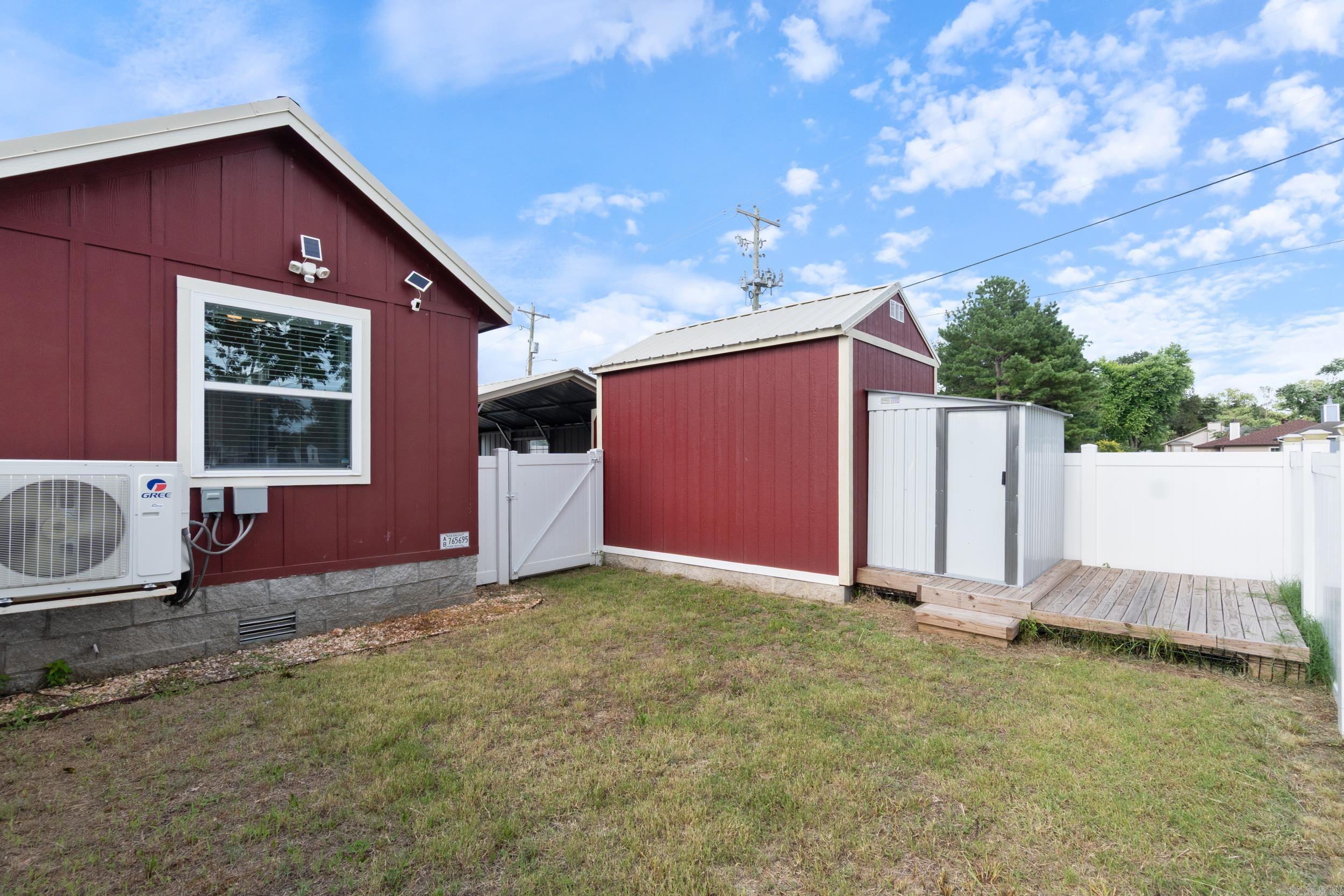 828 E Mango Way  Rogers, AR