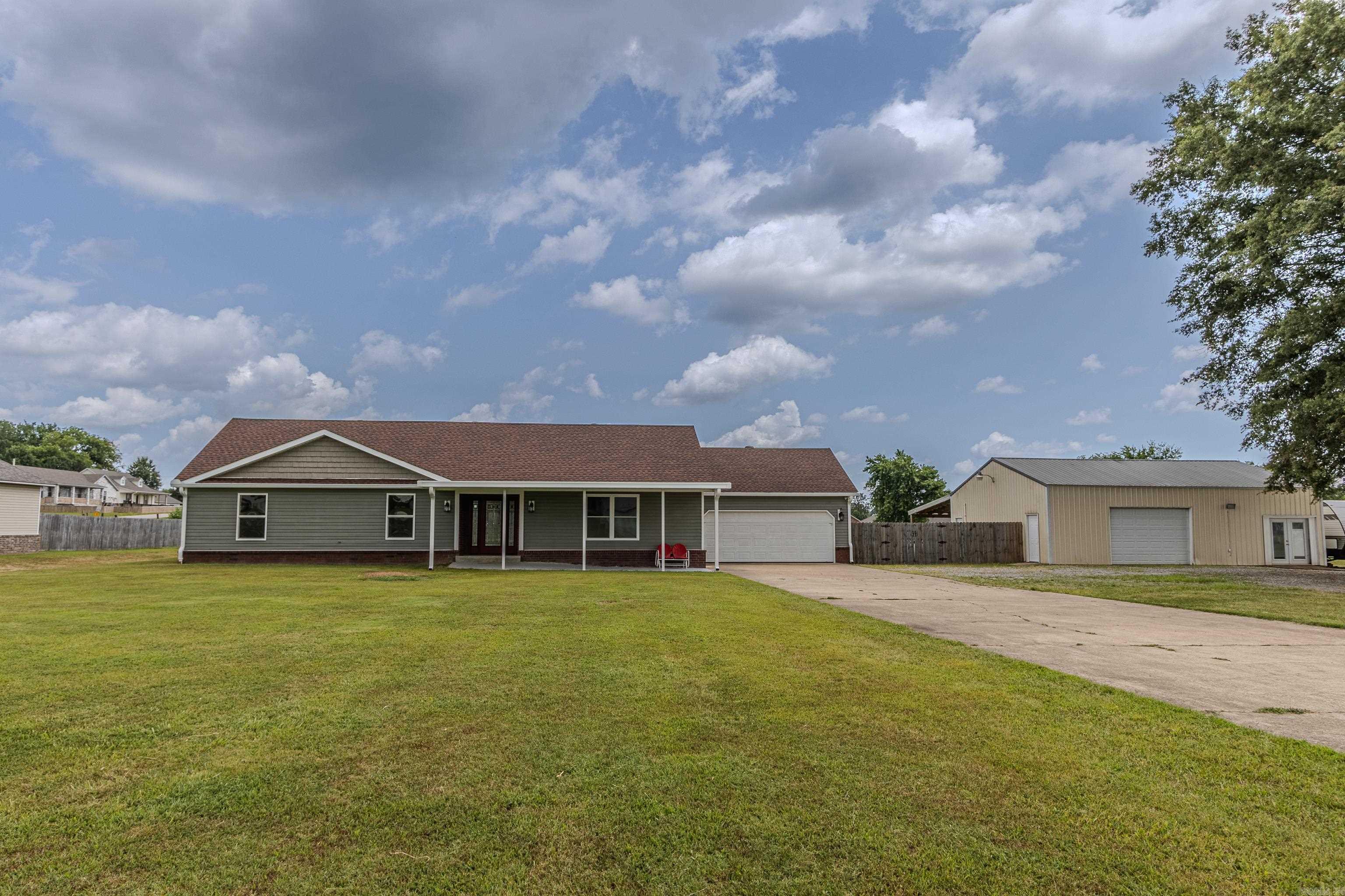 331 Vaughn Dr