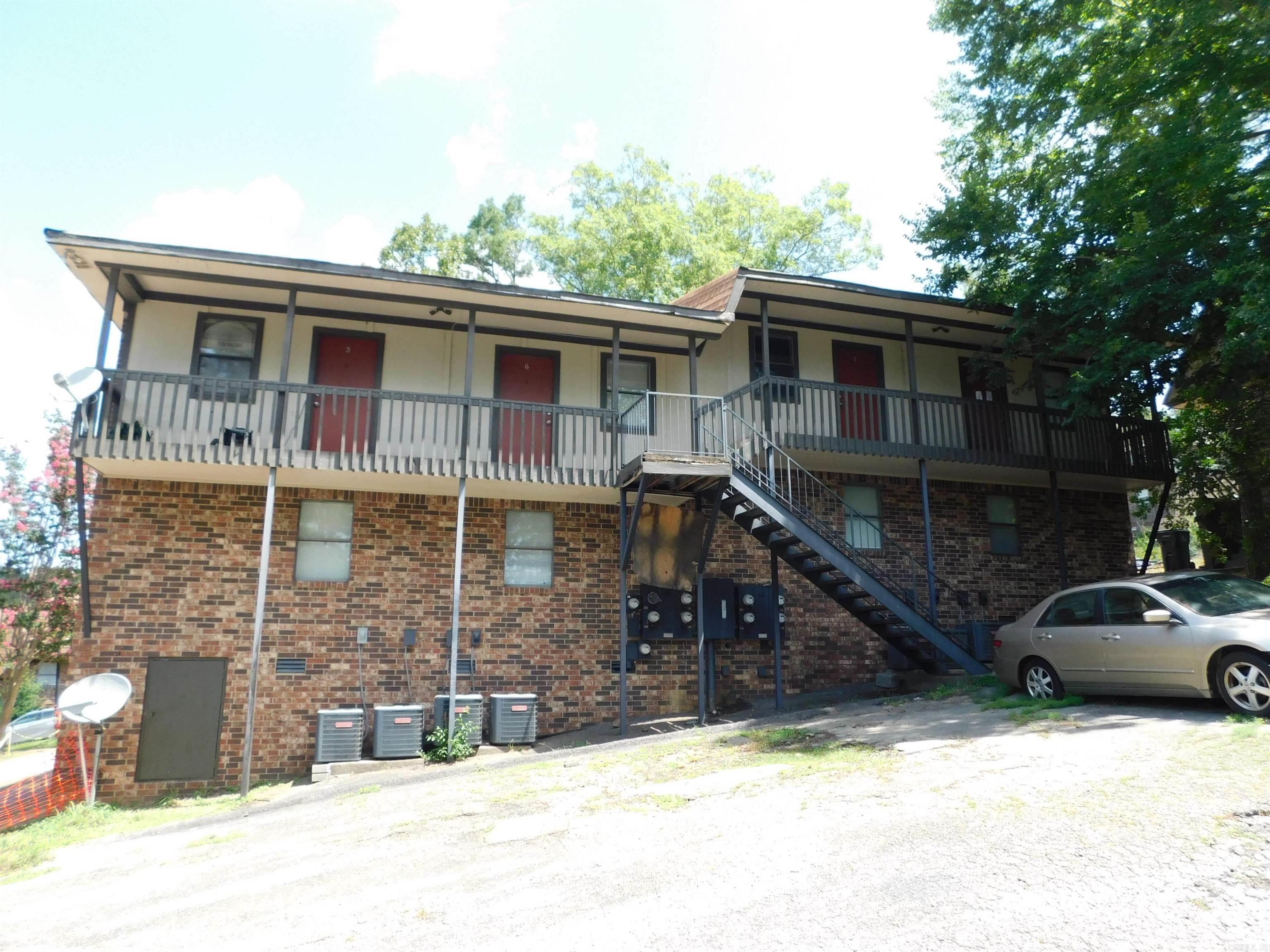 9 Meredith  Little Rock, AR