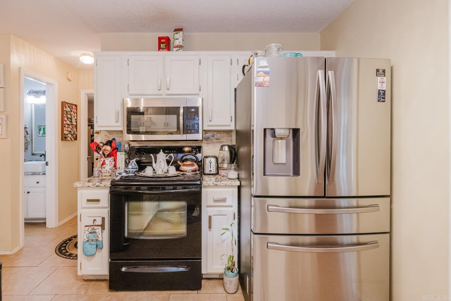 1307 River Oaks Benton, AR 72019