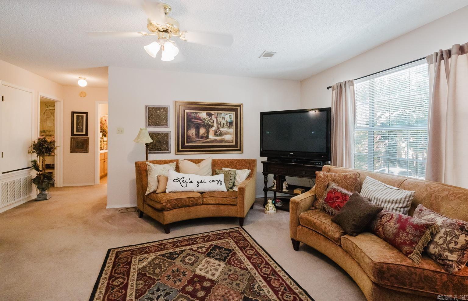 1307 River Oaks Benton, AR 72019