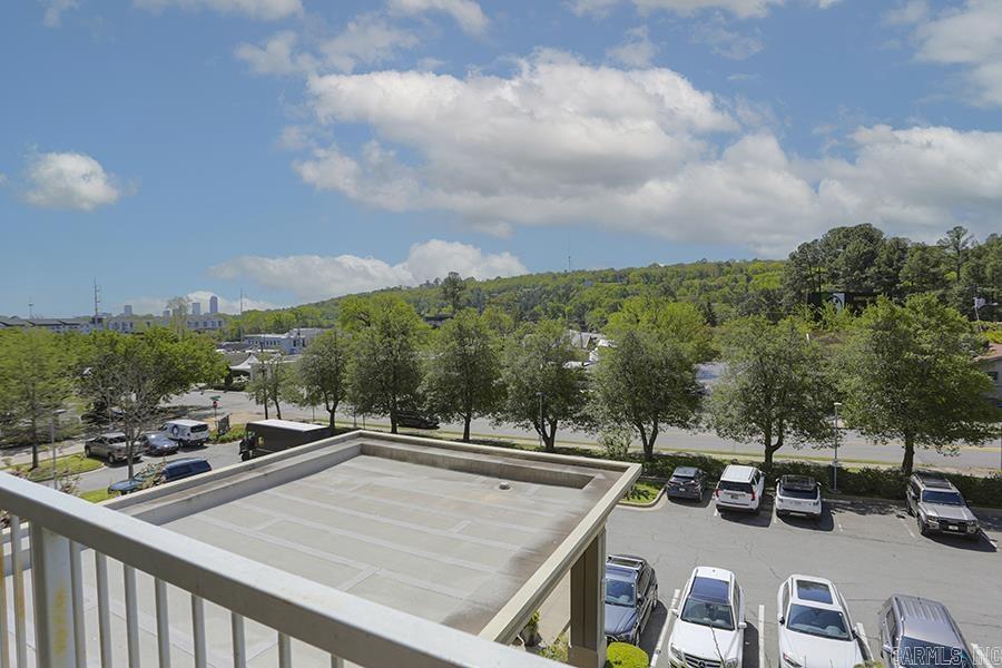 3700 Cantrell #307  Little Rock, AR